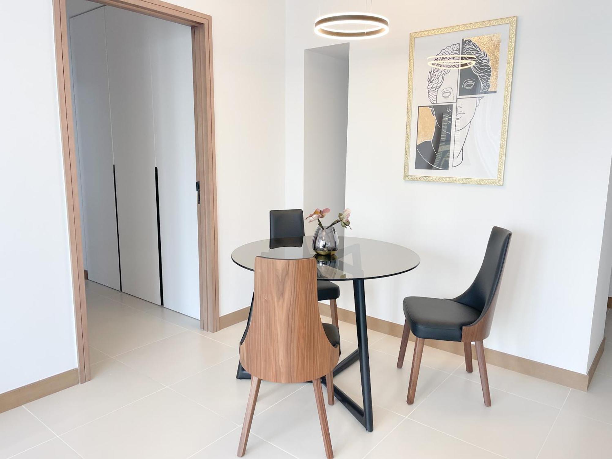 Luxury Living At Vida Marina & Yacht Club Dubai