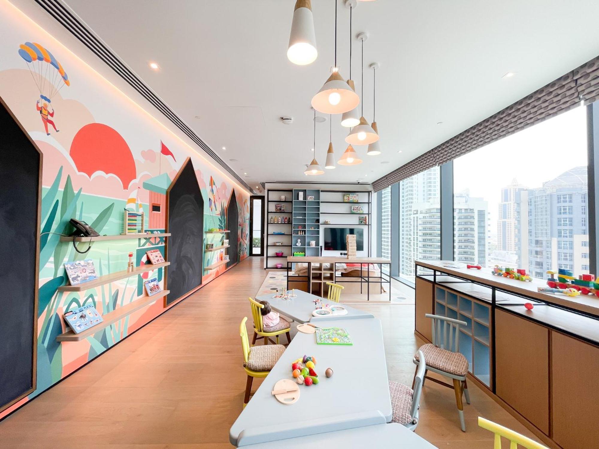 Luxury Living At Vida Marina & Yacht Club Apartment Dubai