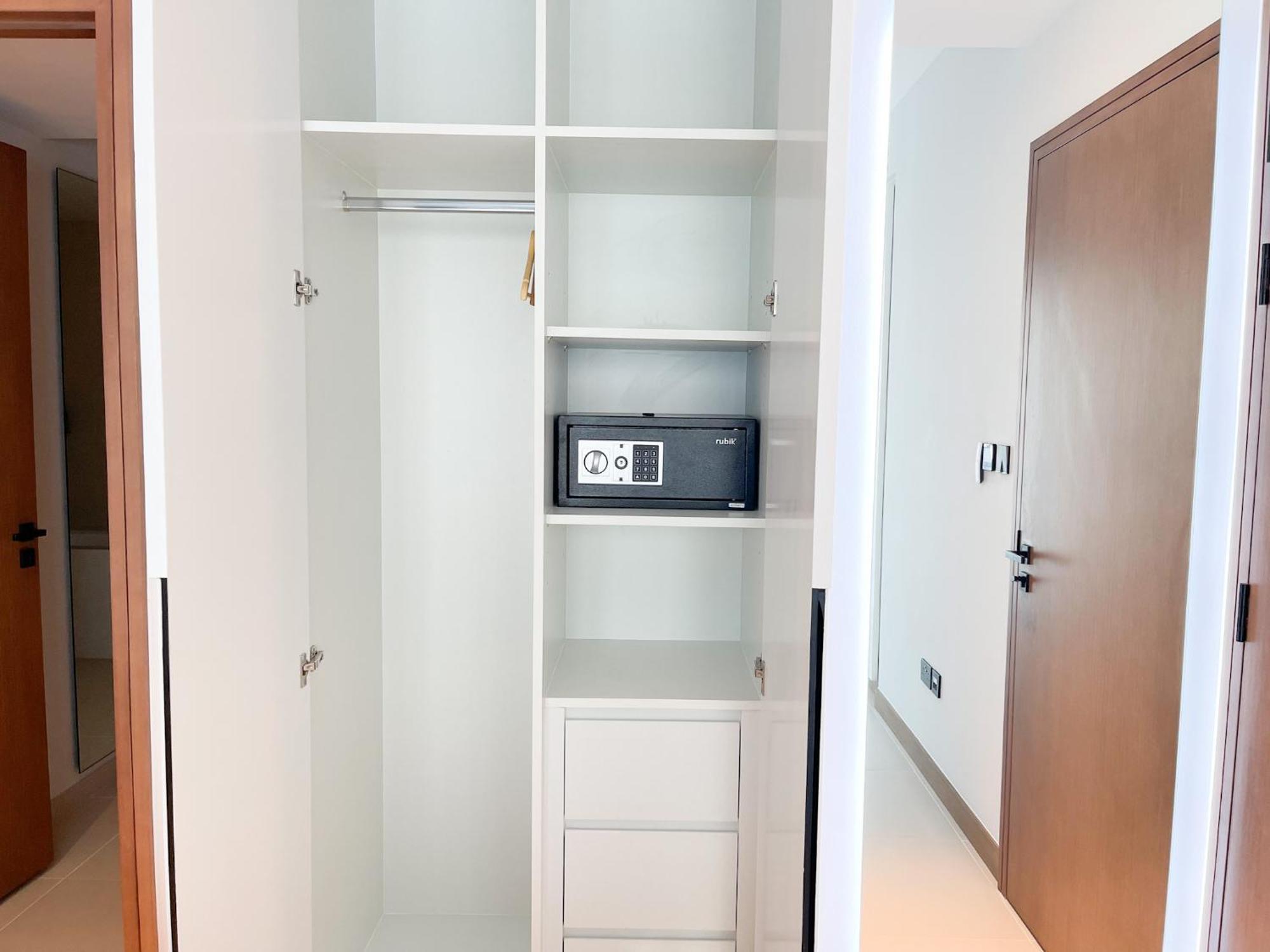 Luxury Living At Vida Marina & Yacht Club Dubai