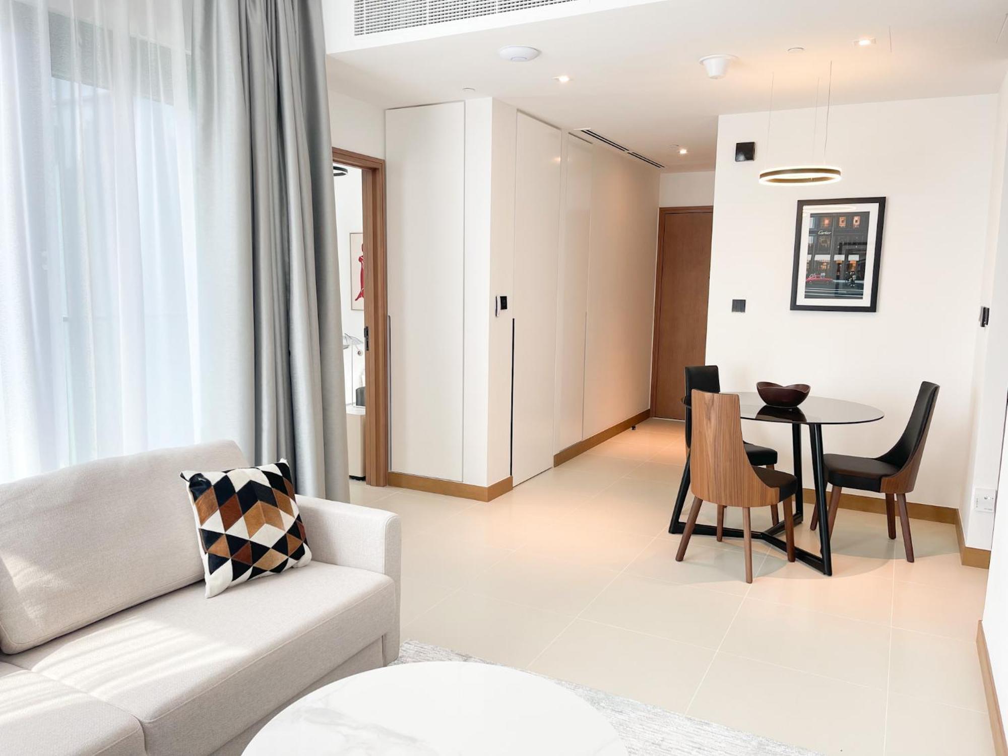 Luxury Living At Vida Marina & Yacht Club Apartment *