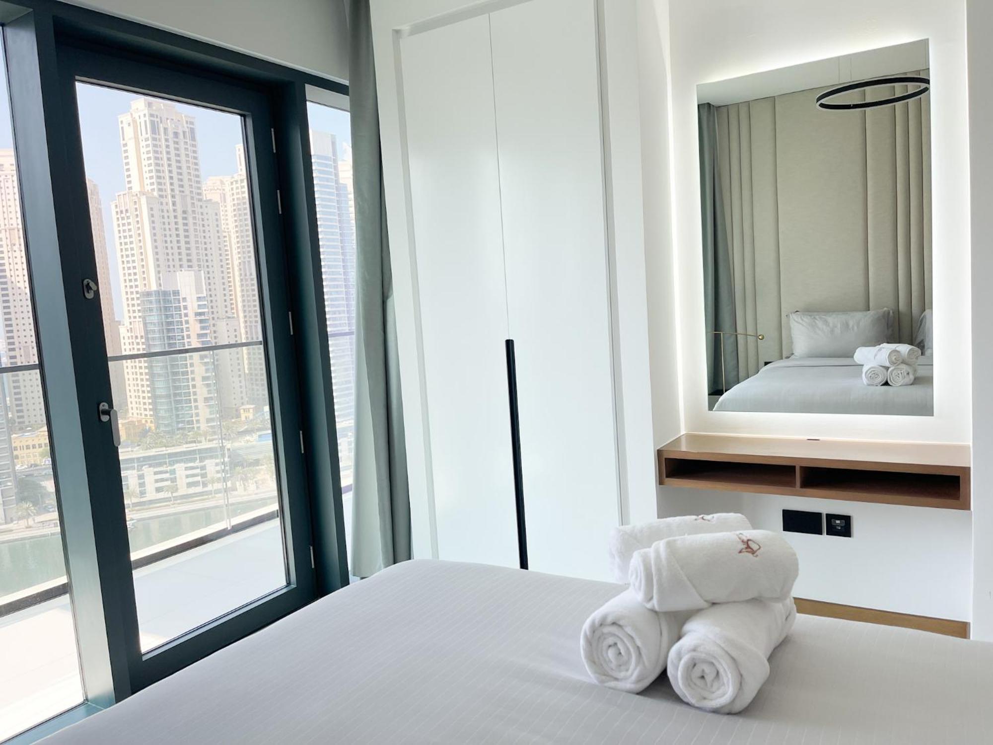 Apartment Luxury Living At Vida Marina & Yacht Club