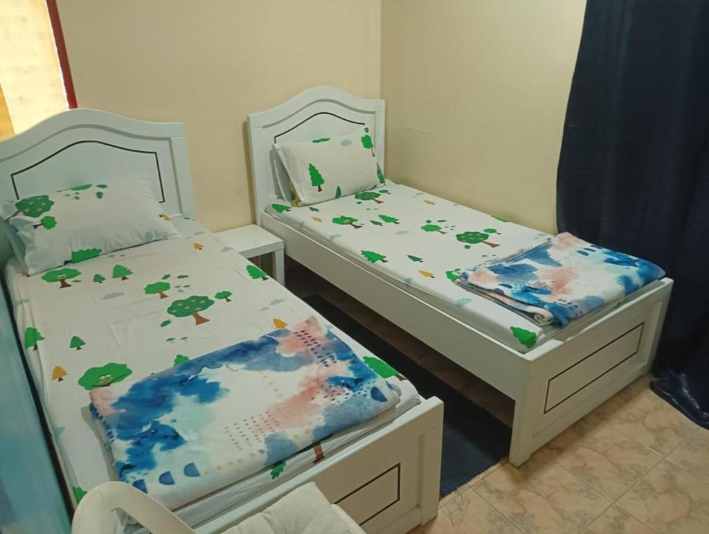 Moon Backpackers , Al Rigga , Partition For Couples And For Singles * Dubai