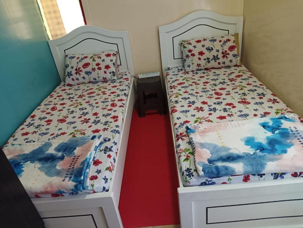 Apartment Moon Backpackers , Al Rigga , Partition For Couples And For Singles *