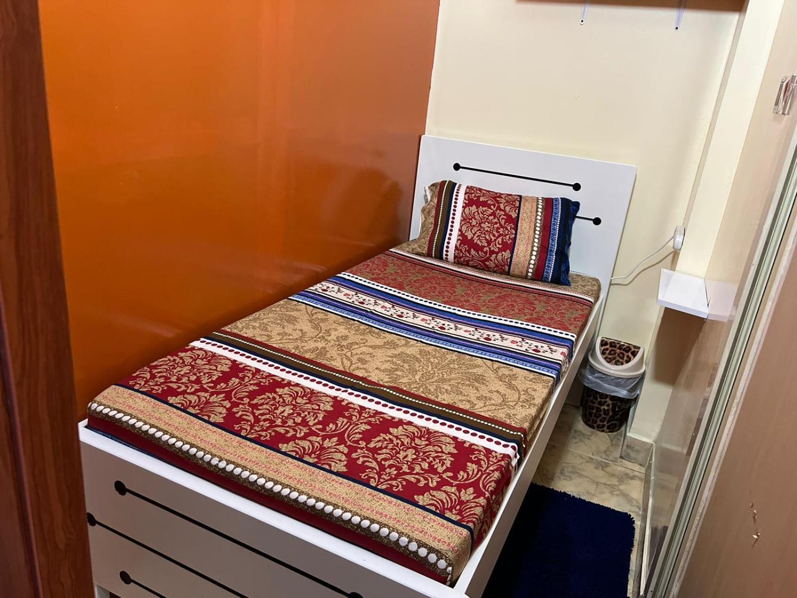 Moon Backpackers , Al Rigga , Partition For Couples And For Singles