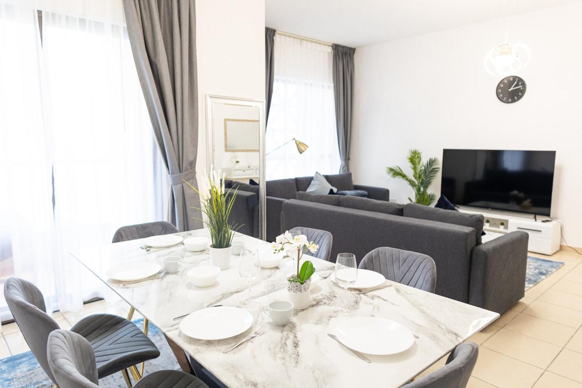 Shams 2 Bedrooms On Jbr By Happy Season Apartment Dubai