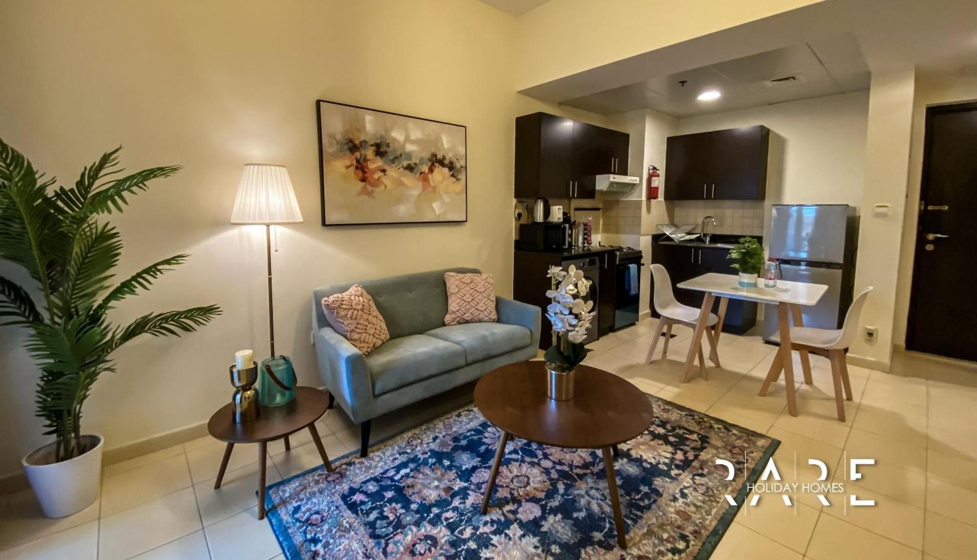 Rare - Modern Style - Close To V - Serene Community - Summer 2 - R229 - Jvc Apartment