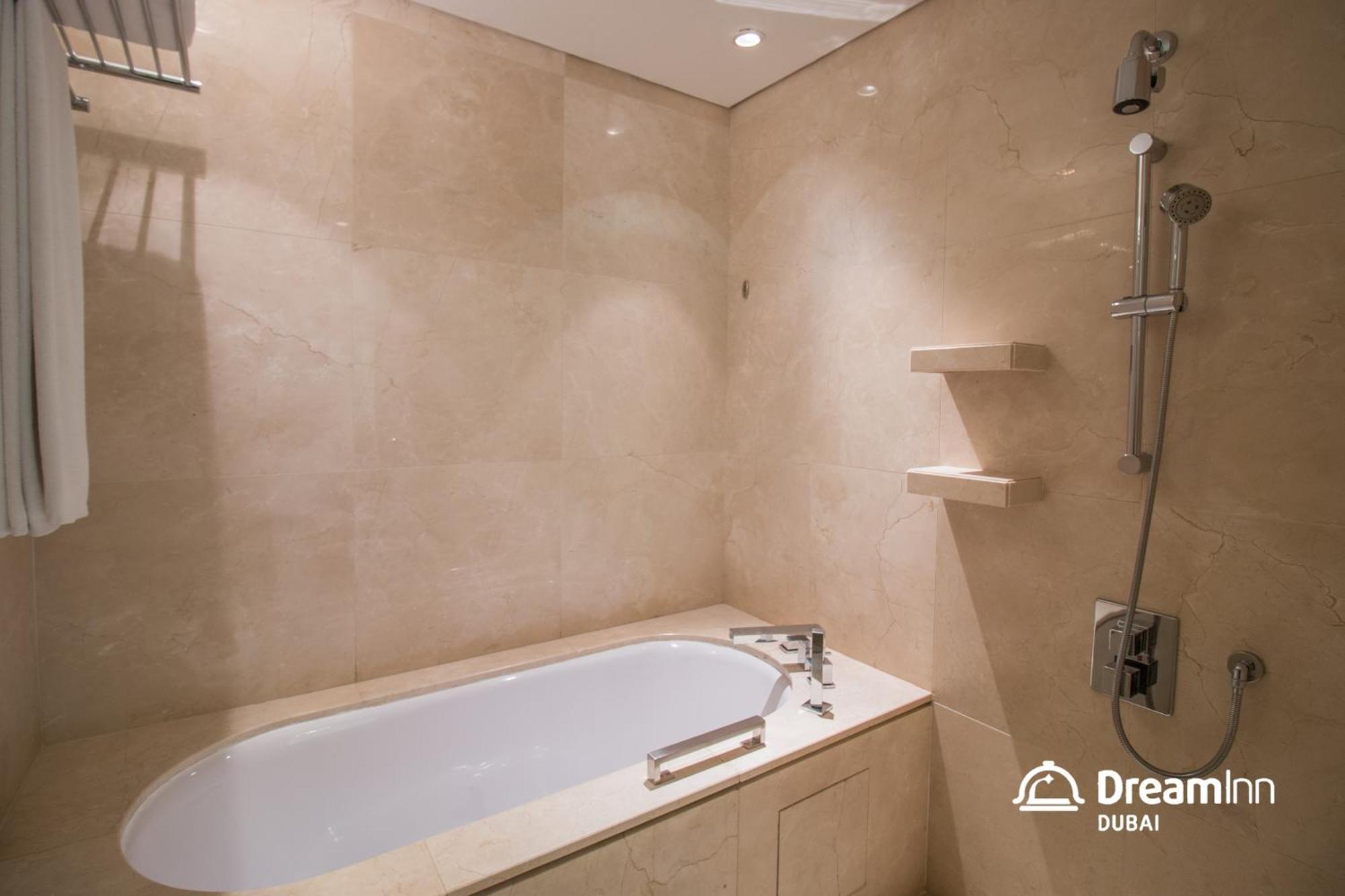 Dream Apartments- Premium 1br Connected To Marina Mall Apartamento