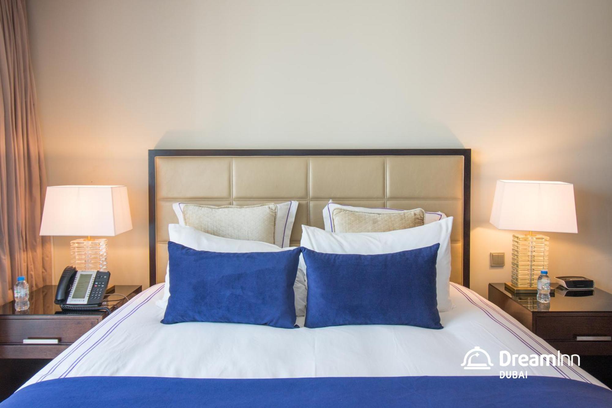 Dream Apartments- Premium 1br Connected To Marina Mall
