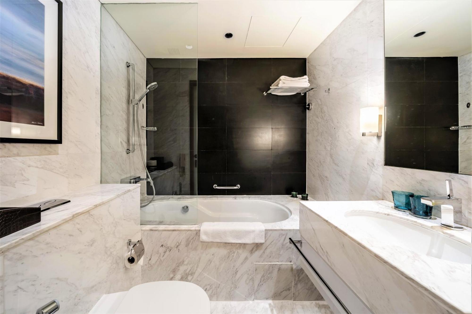 Apartment The Address Mall - Burj Khalifa View Dubai
