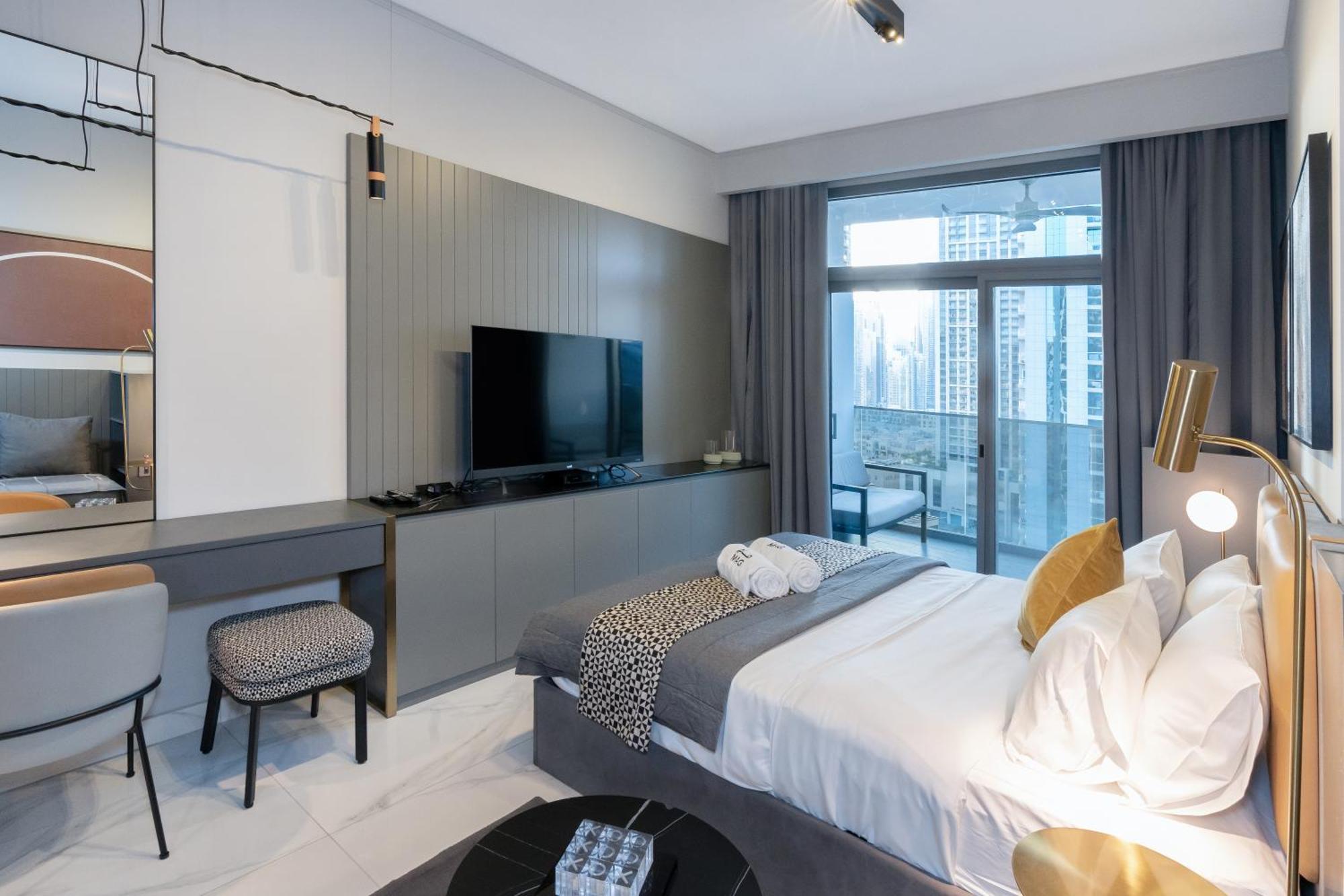 Daire Lux In Downtown, 5 Mins To Burj Khalifa & Mall - Mag318 *