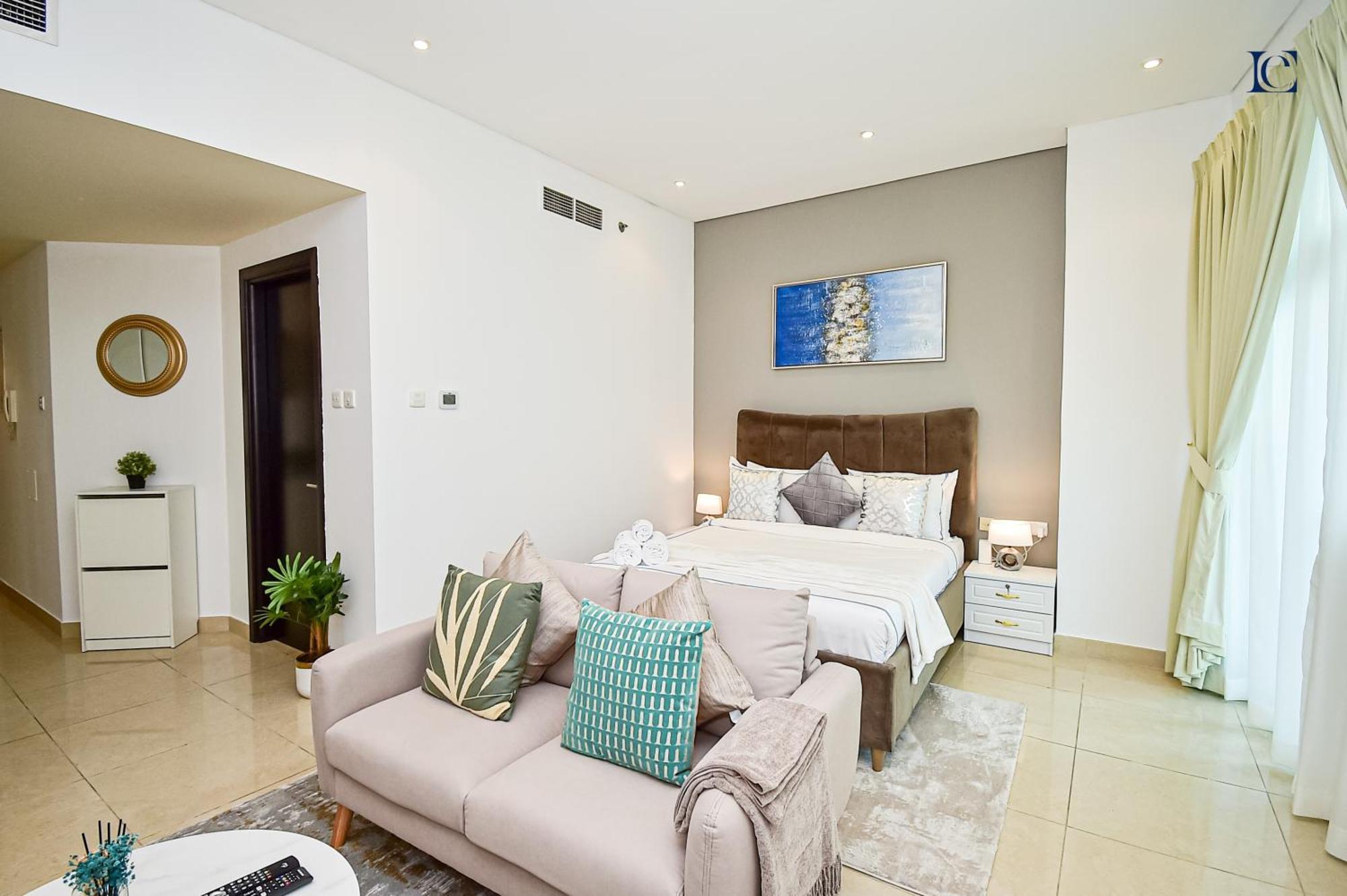 Luxury Escapes - Budget With Balcony, Yacht Bay Marina * Dubai