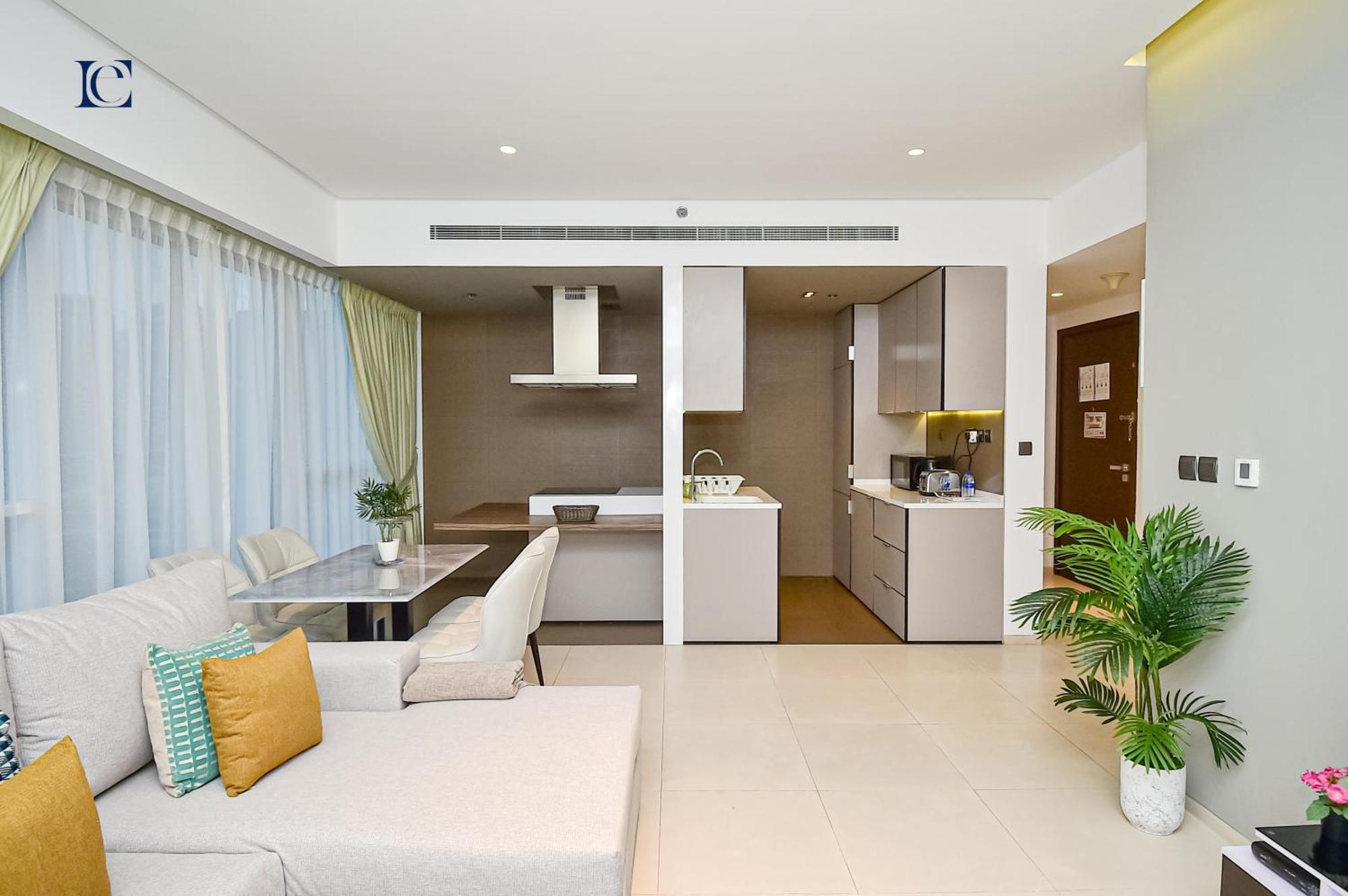 Daire Luxury Escapes - 1br With Balcony - West Avenue Marina