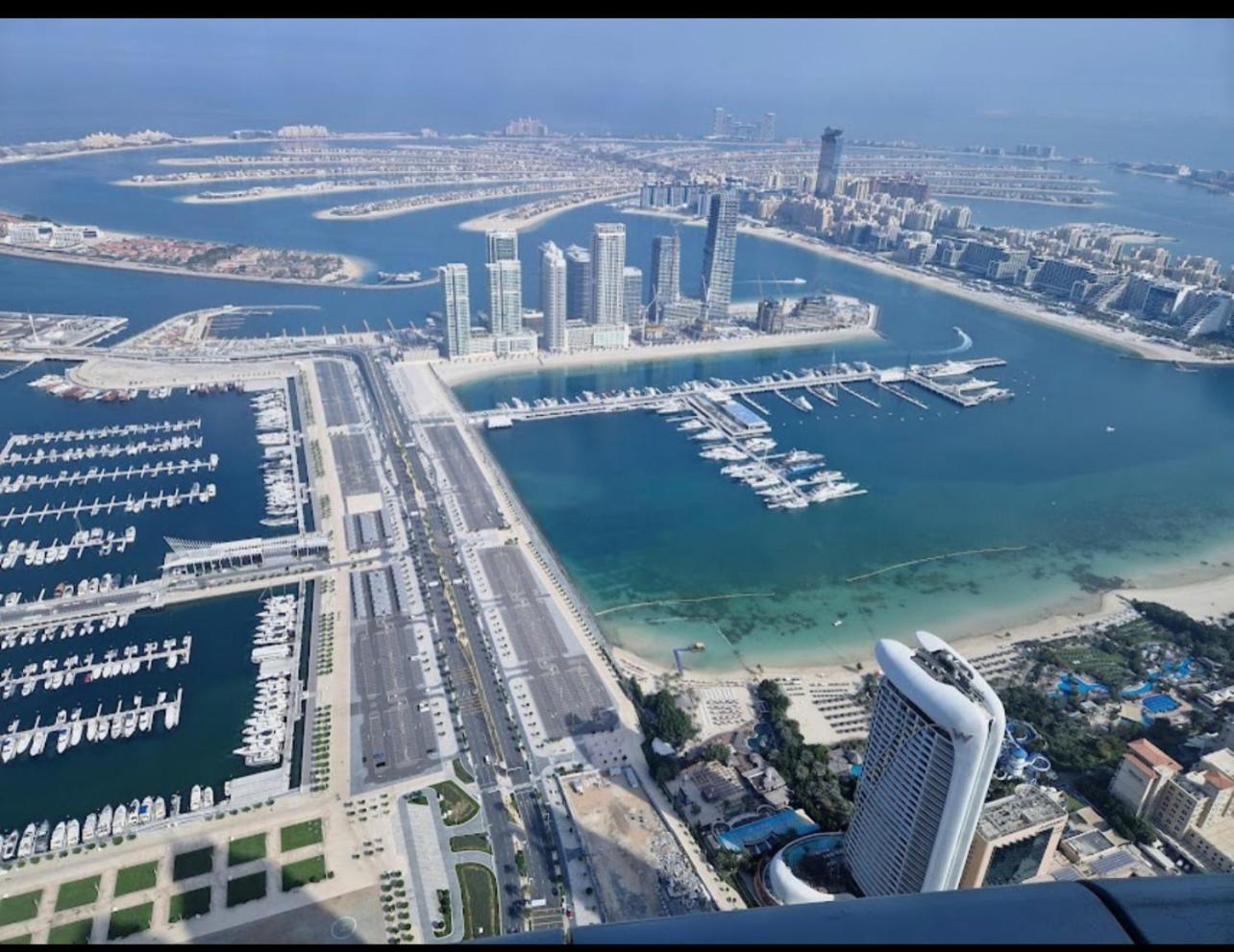 Spectacular 2 Bedroom Marina Sea Views Apartment Dubai