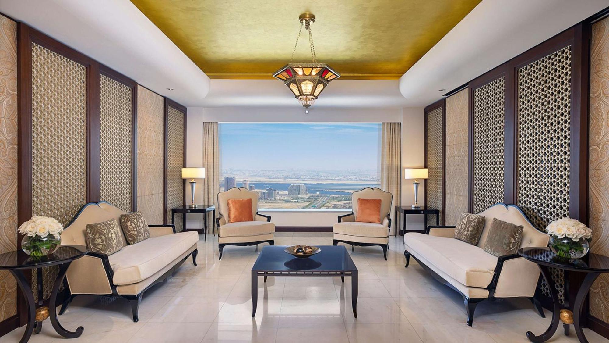 Conrad 5*