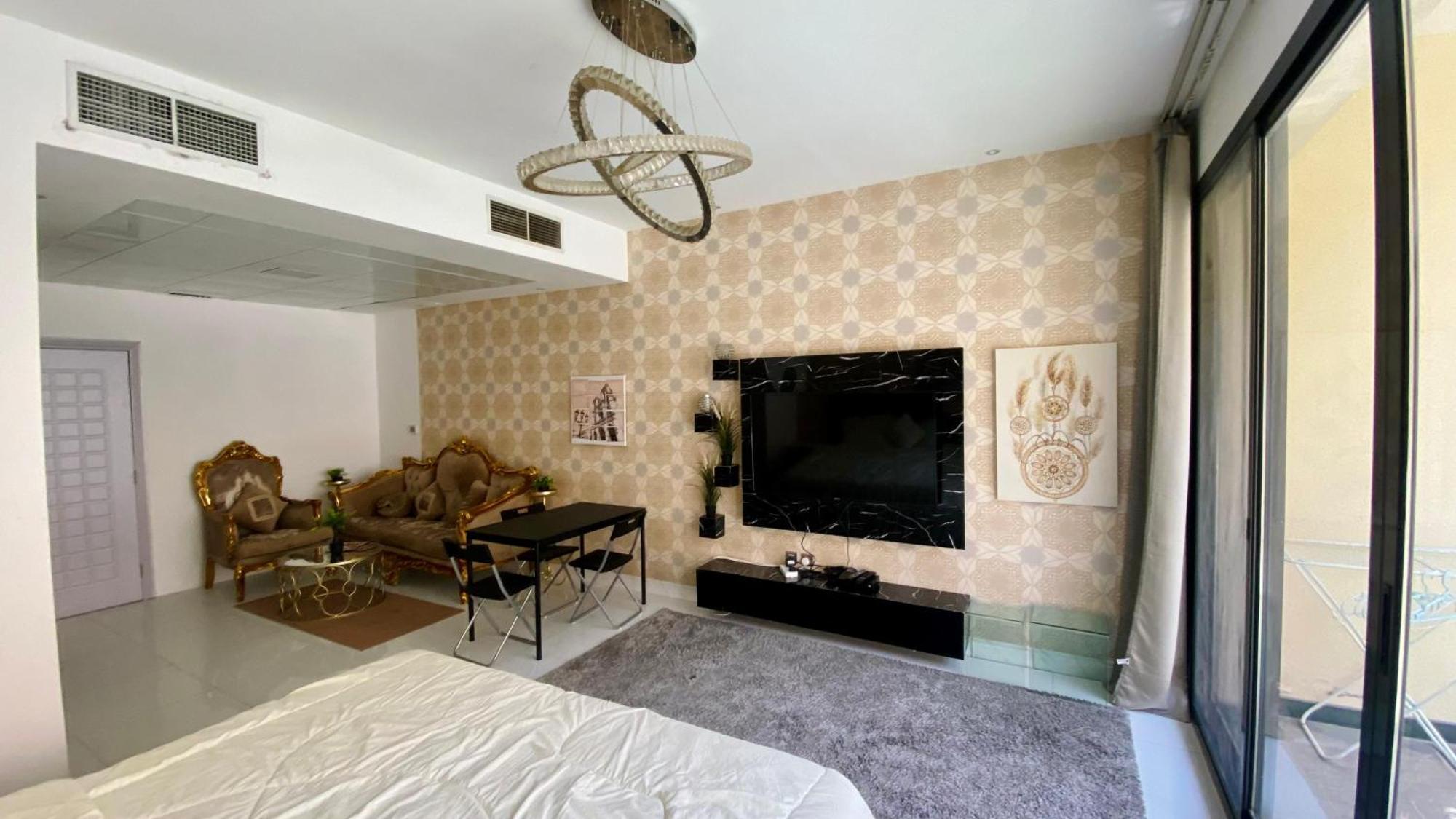 Villa 2-bedrooms Townhouse Dxb Gplus1