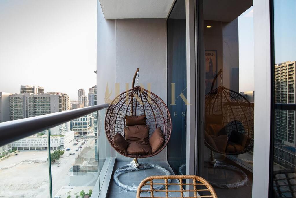 Cozy Serenity - Downtown Apartment *