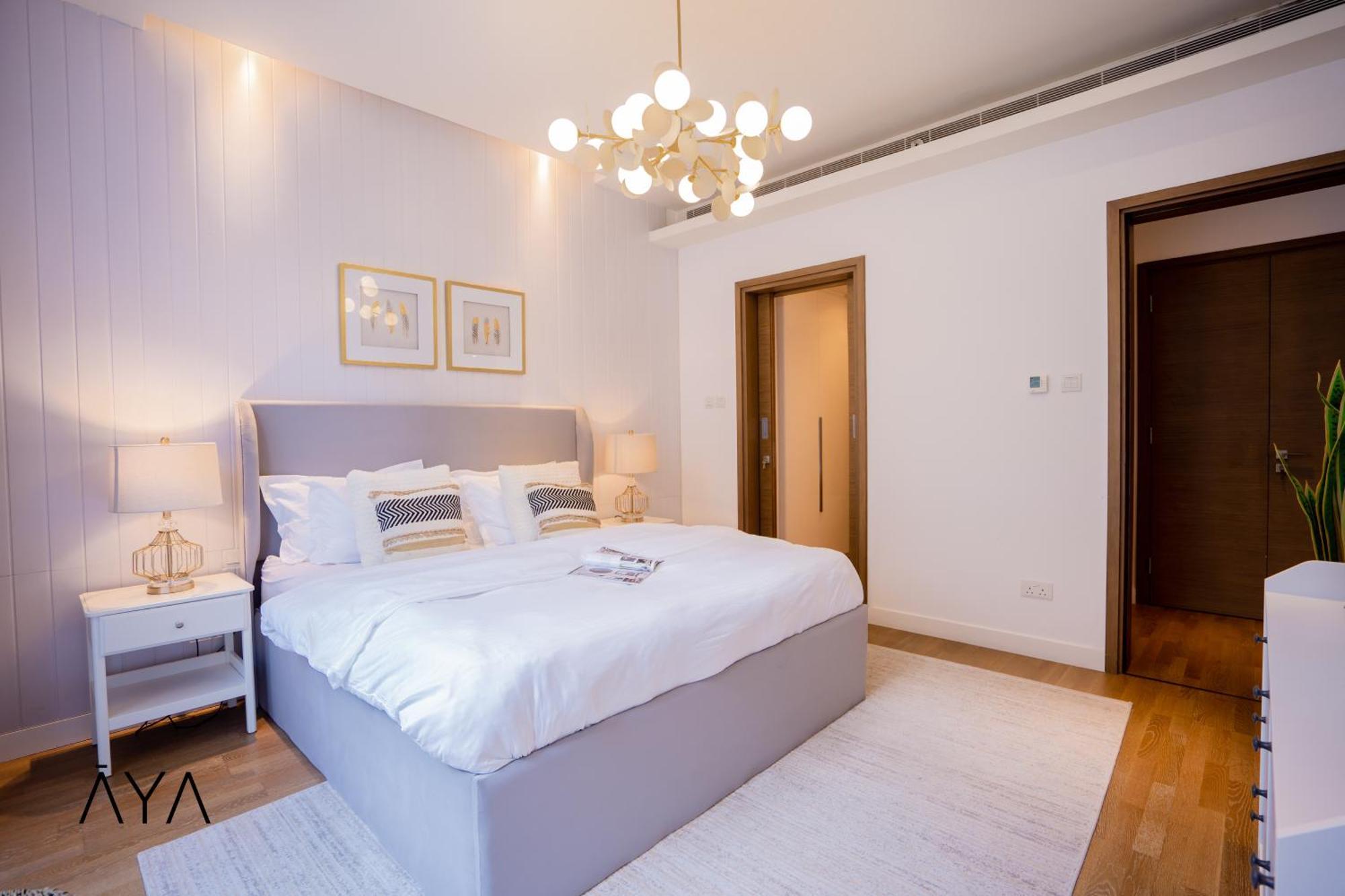 Luxury With Pool, Patio & Gym In Walk Daire *