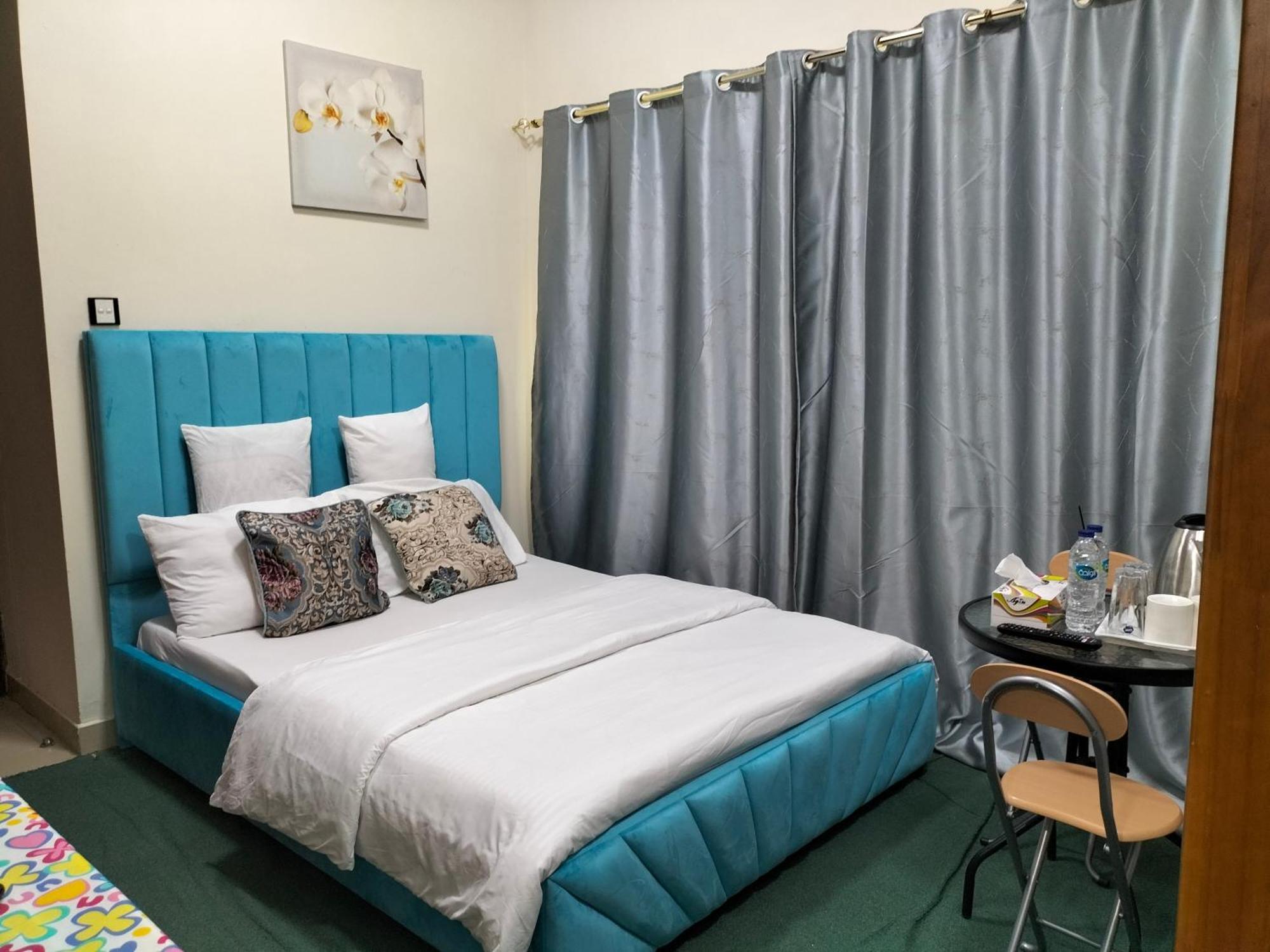 Bedspace, And Accomodation Al Nahda 2 Homestay *