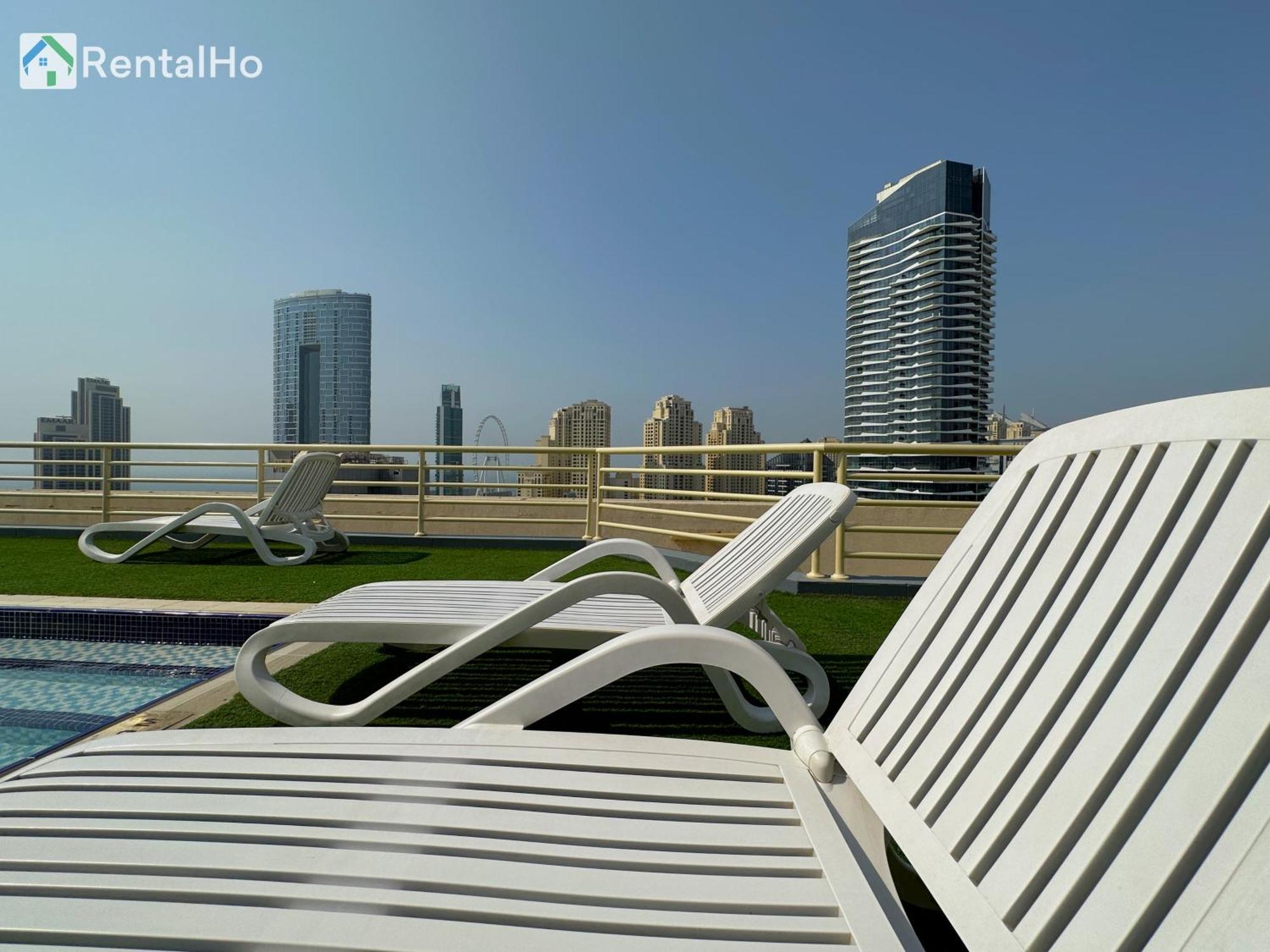 Quiet With Balcony And Roof Pool In Marina * Dubai
