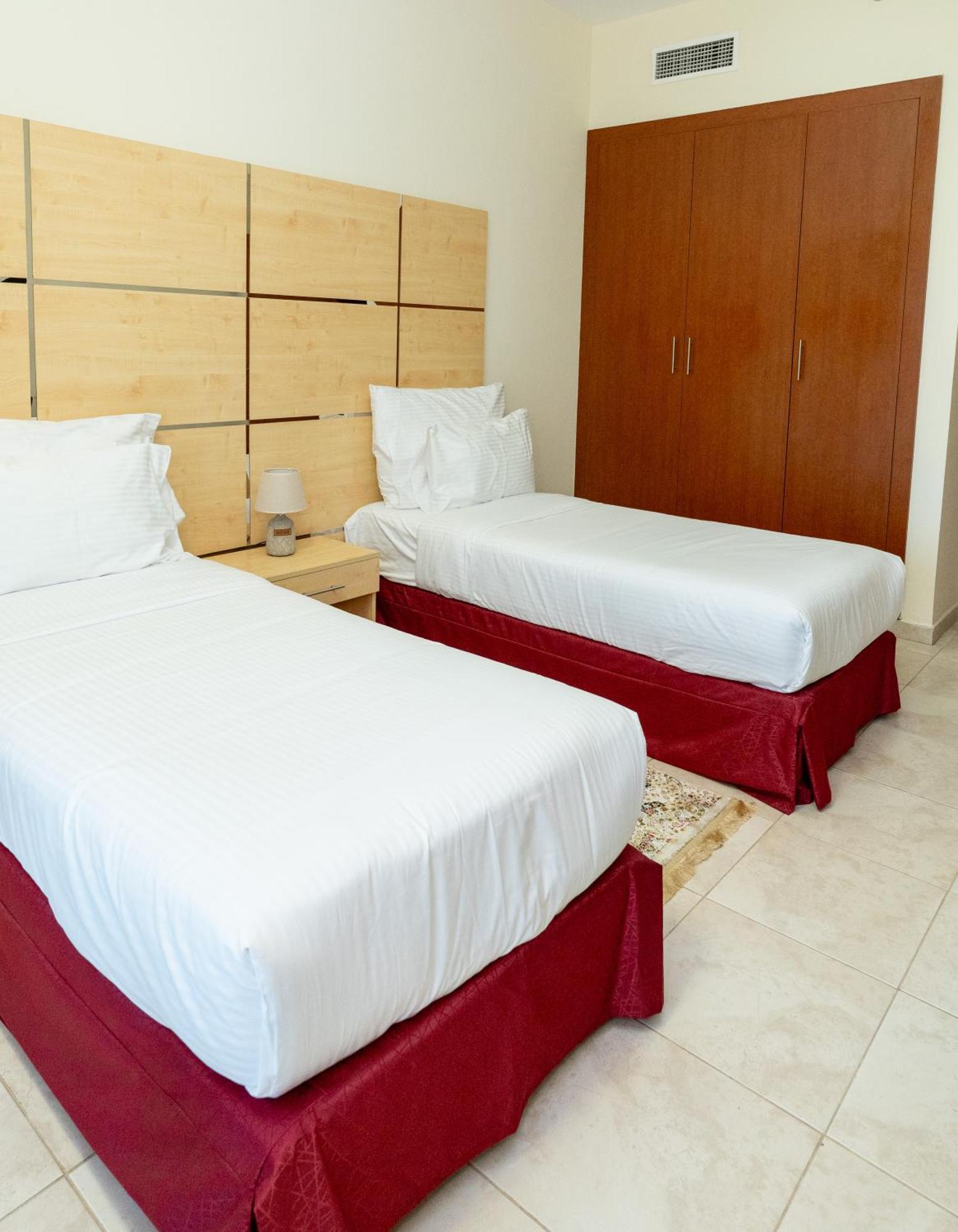 Al Raya Aparthotel Dubai