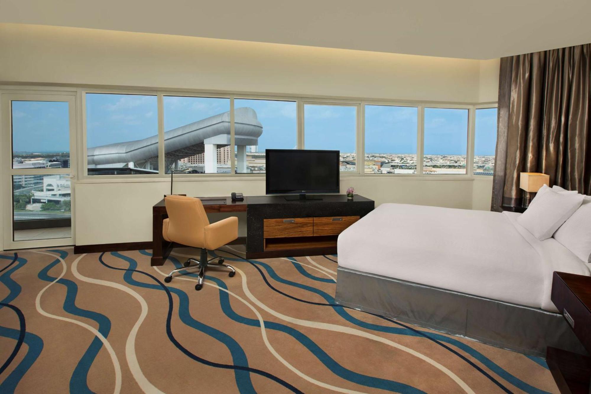 Doubletree By Hilton And Residences - Al Barsha Apart Otel