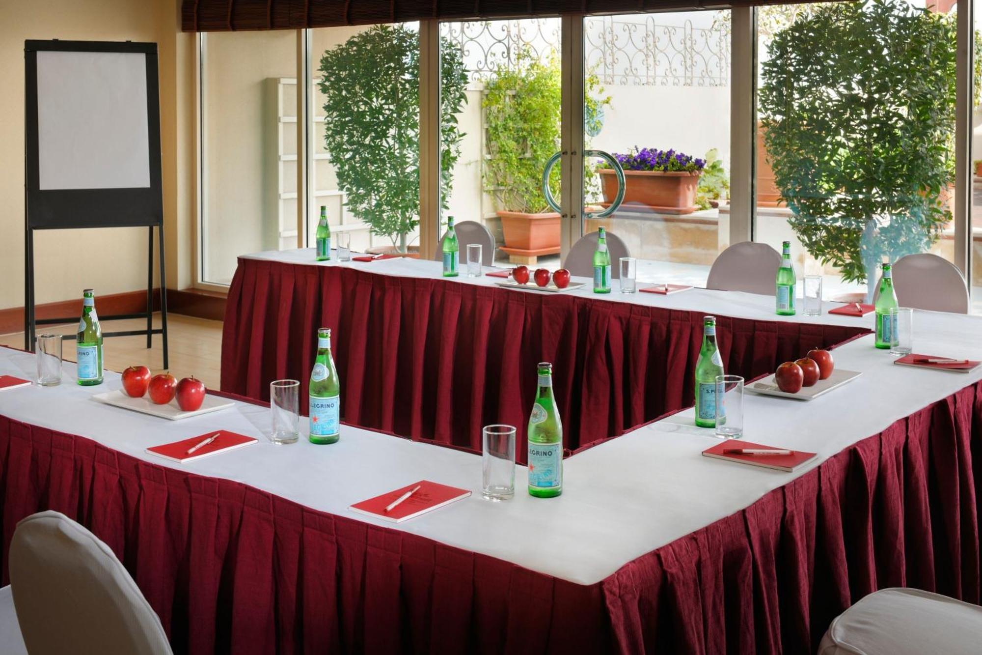 Marriott Executive Creek 4*