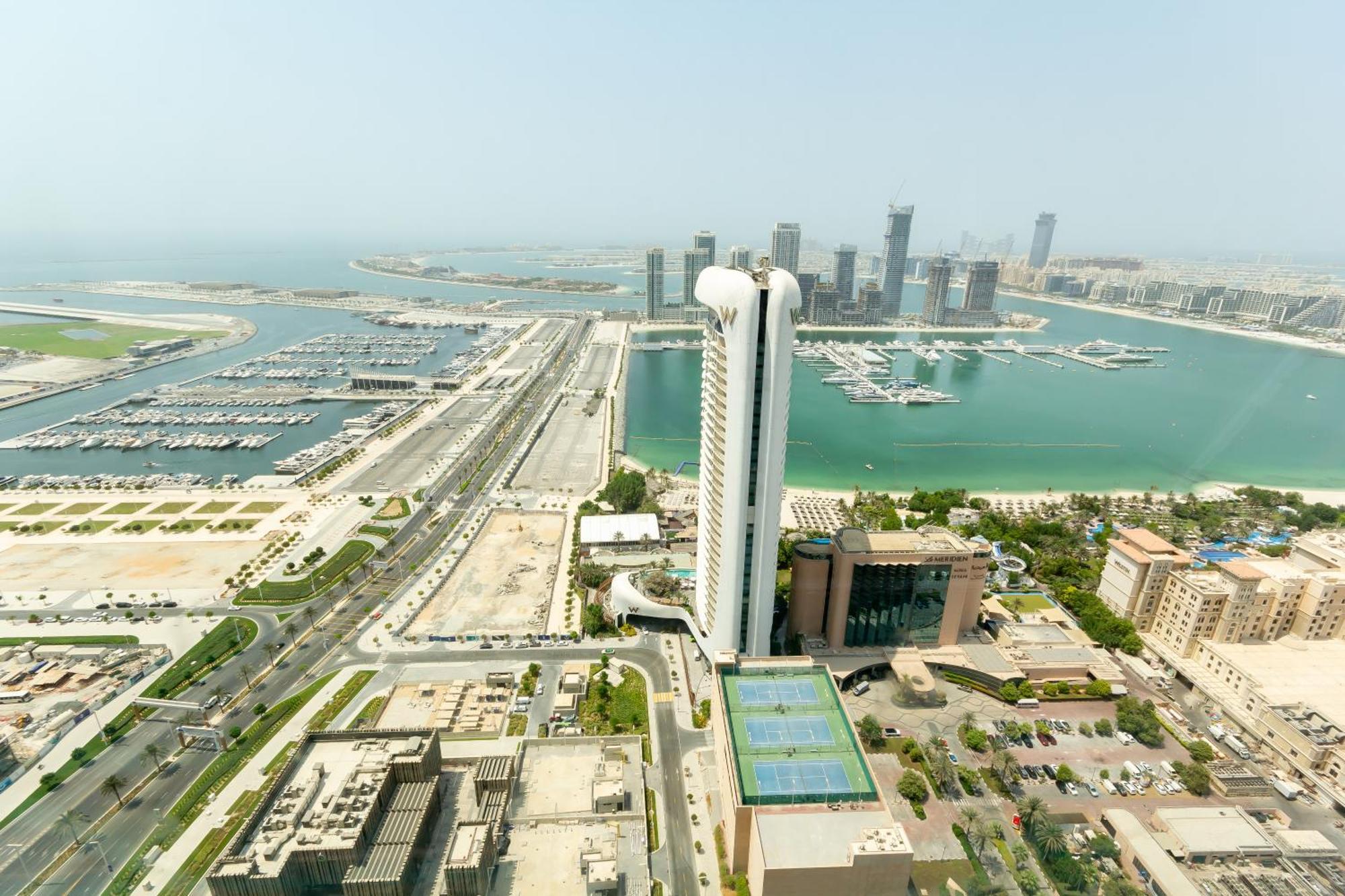 Homestay Big For ' Girls ' Only At Dubai, Marina Dubai