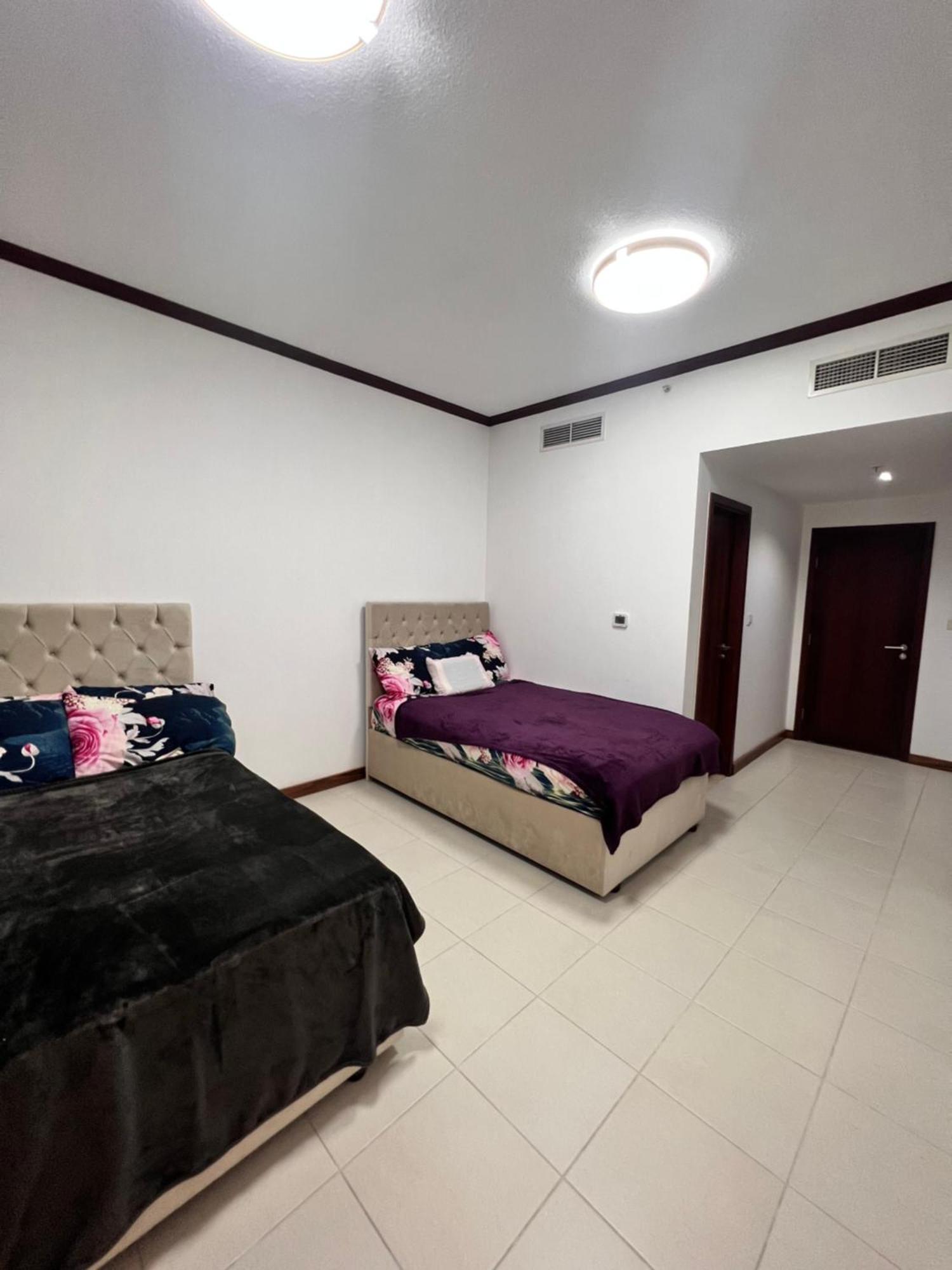 Apartment Downtown Dubai, Burj Khalifa Area, Near Mall, Full Downtown Views, Burj Residences 7, 2 Bedroom Small House
