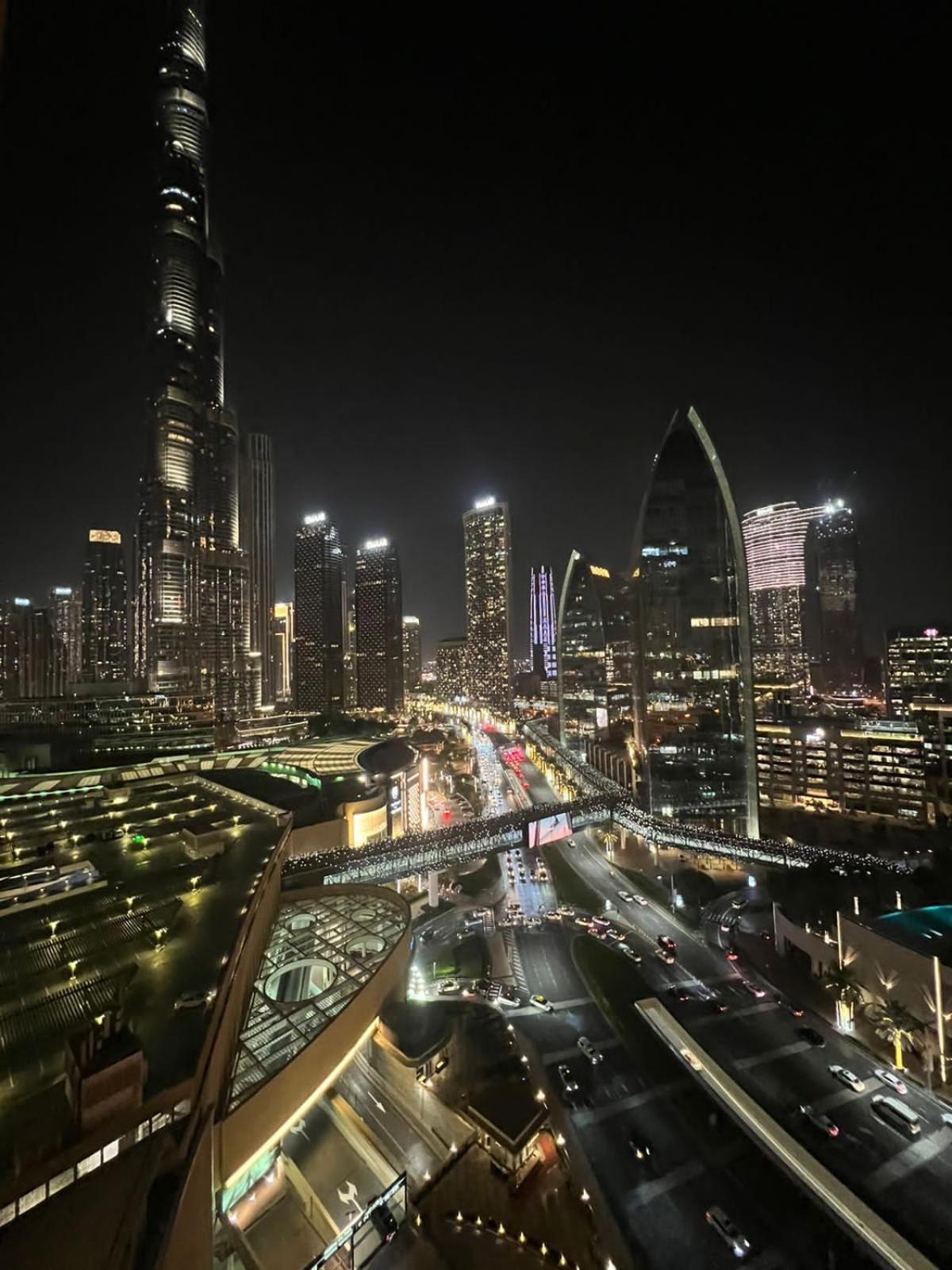 Apartment Address Mall Fashion Avenue Full Burj Khalifa Views Dubai