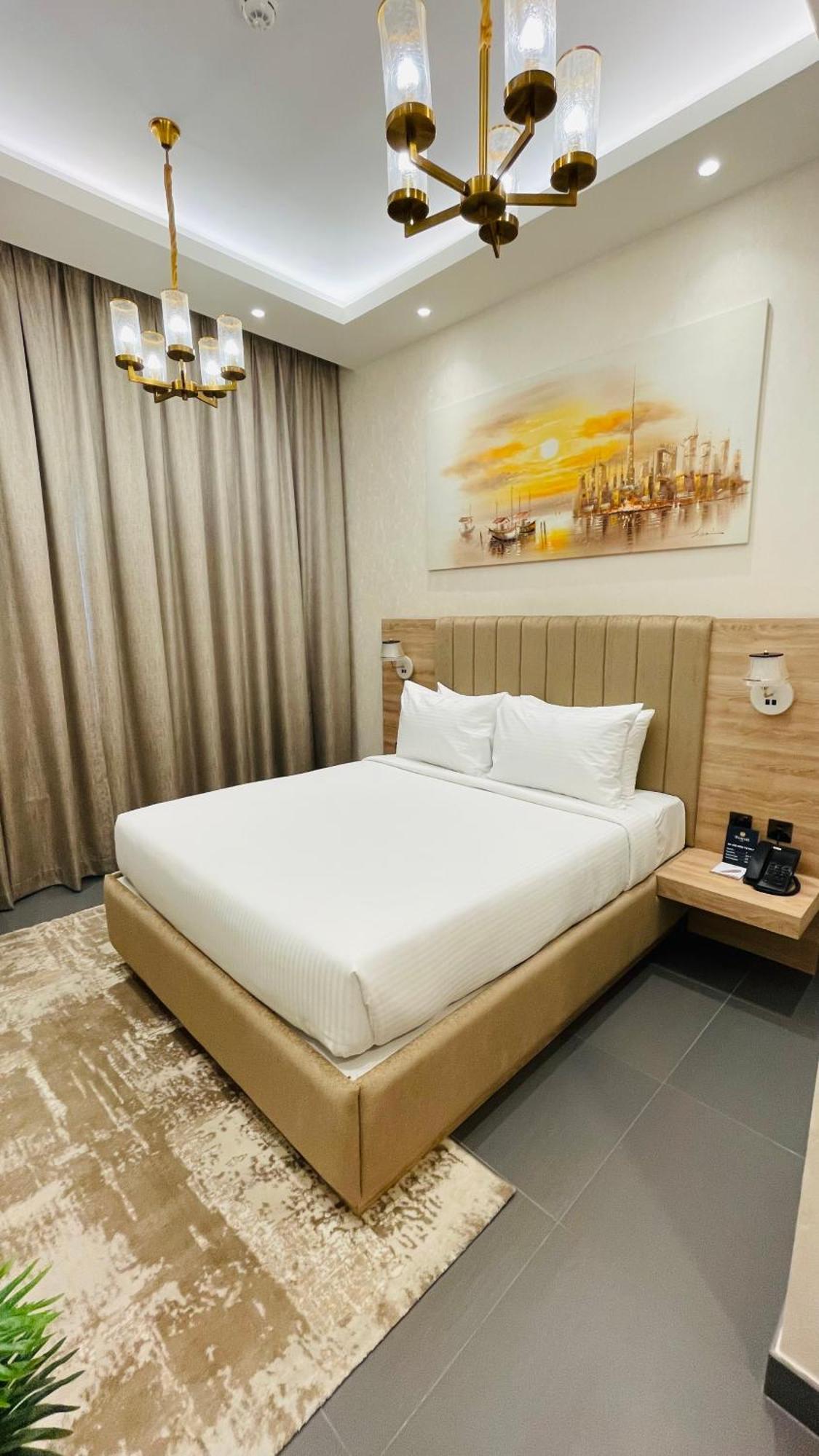Hotel Wescott 2*