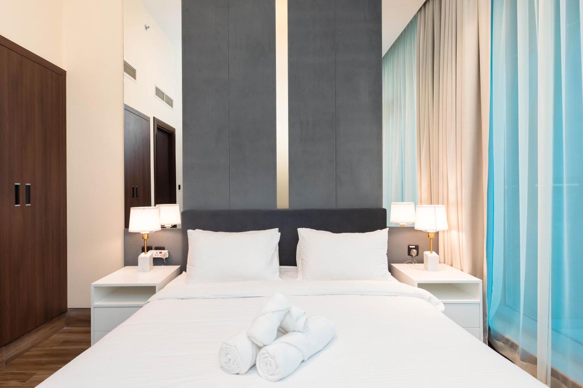 Apartment Simply Comfort In J One Tower