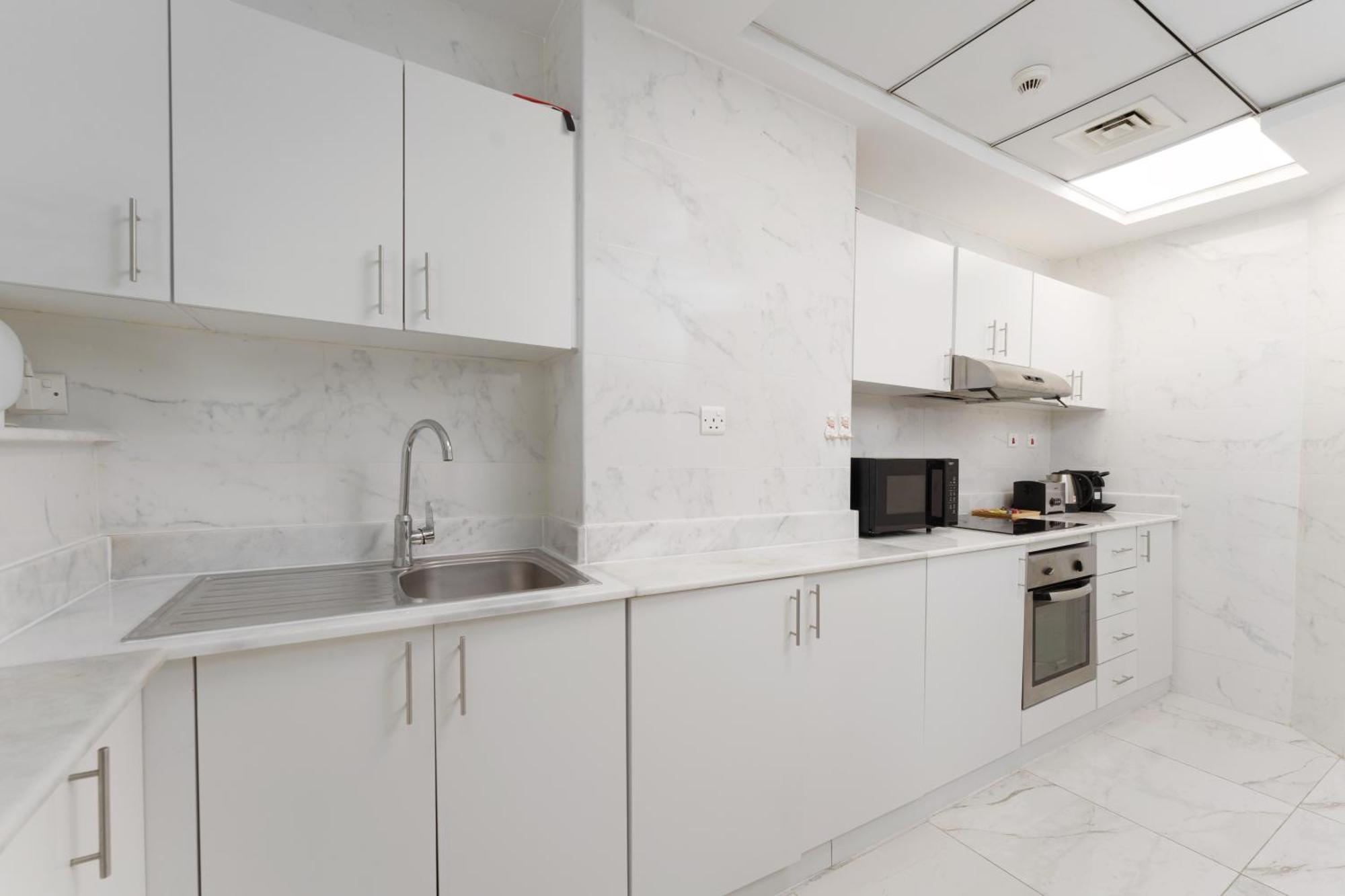 Marco Polo - Stylish And Spacious 2 Bedroom With Marina, Views Dubai
