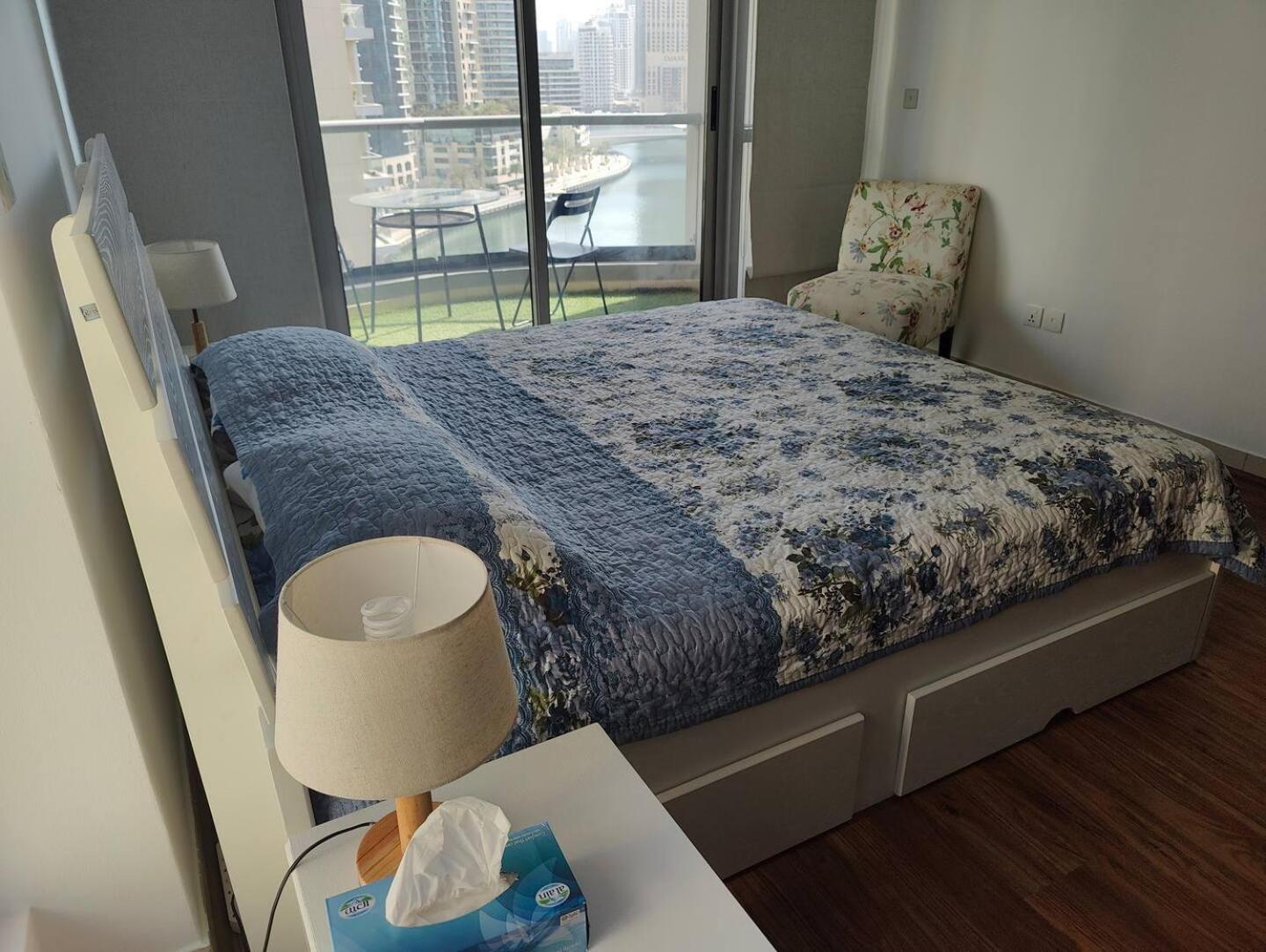 1br Apartment, Stunning Marina View, 5 Min Walk To Jbr Beach, 30 Sec Walk To Tram And Bus Stations Apartment *