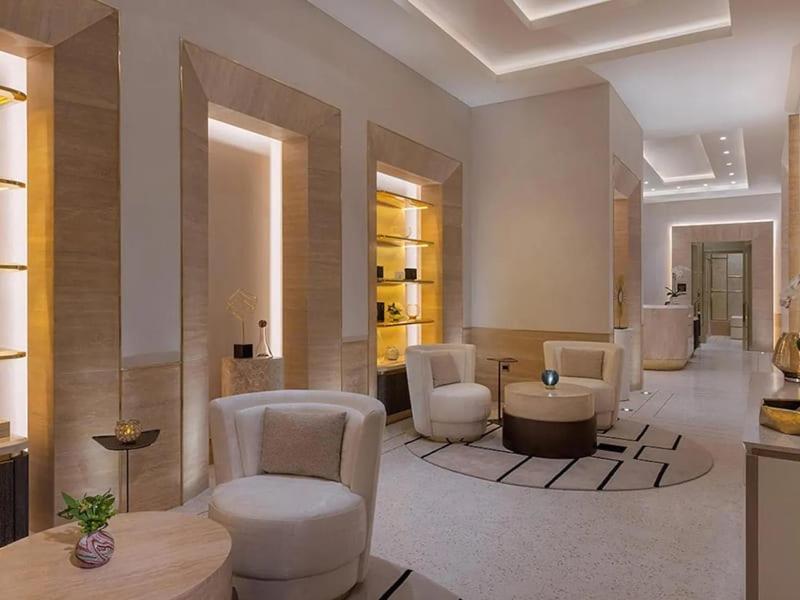 In The Palm Tower 5 Star Facilities Apartment Dubai