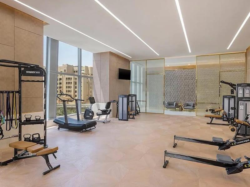 In The Palm Tower 5 Star Facilities Apartment *