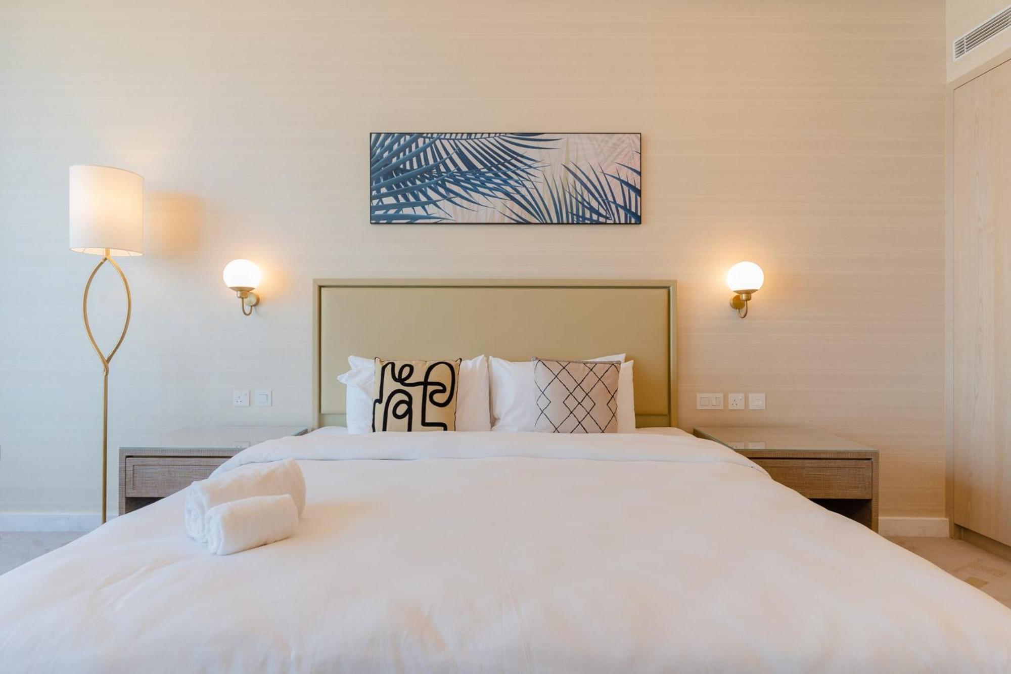 Apartment In The Palm Tower 5 Star Facilities *
