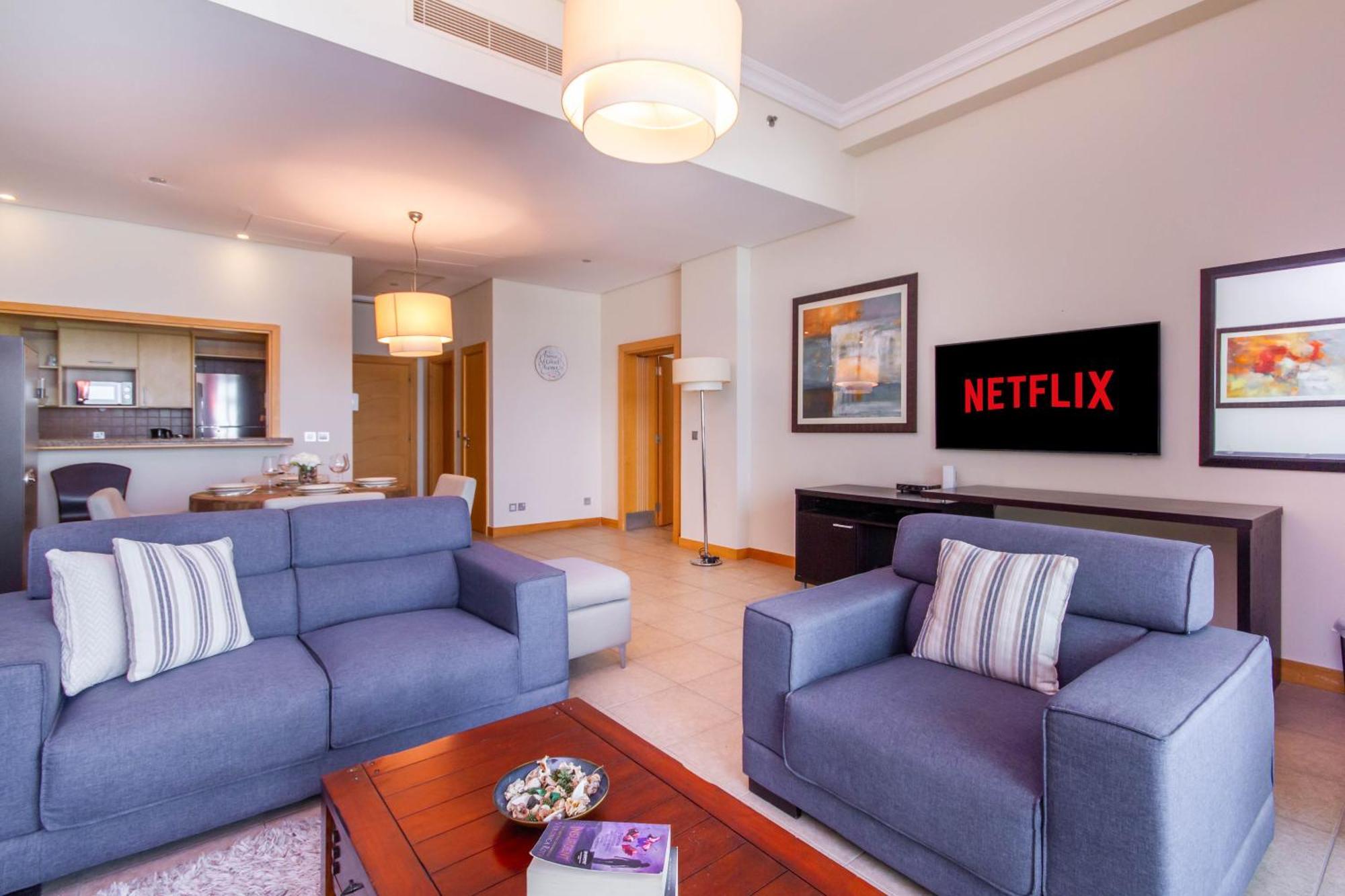 Bespoke Homes - Palm Jumeirah- 1 Bedroom Sea View With Pool & Access, Al Haseer * Dubai