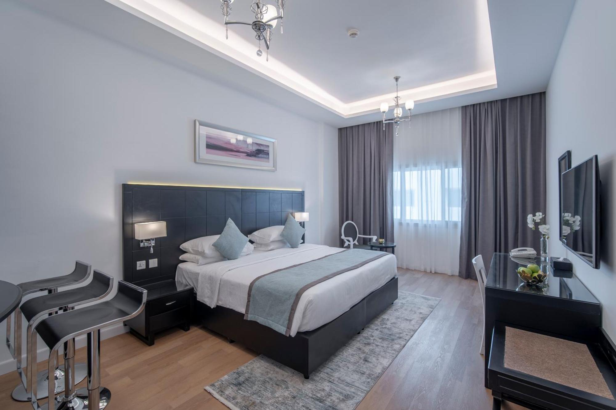 Rose Garden - Al Barsha, Near Metro Station Aparthotel 3*