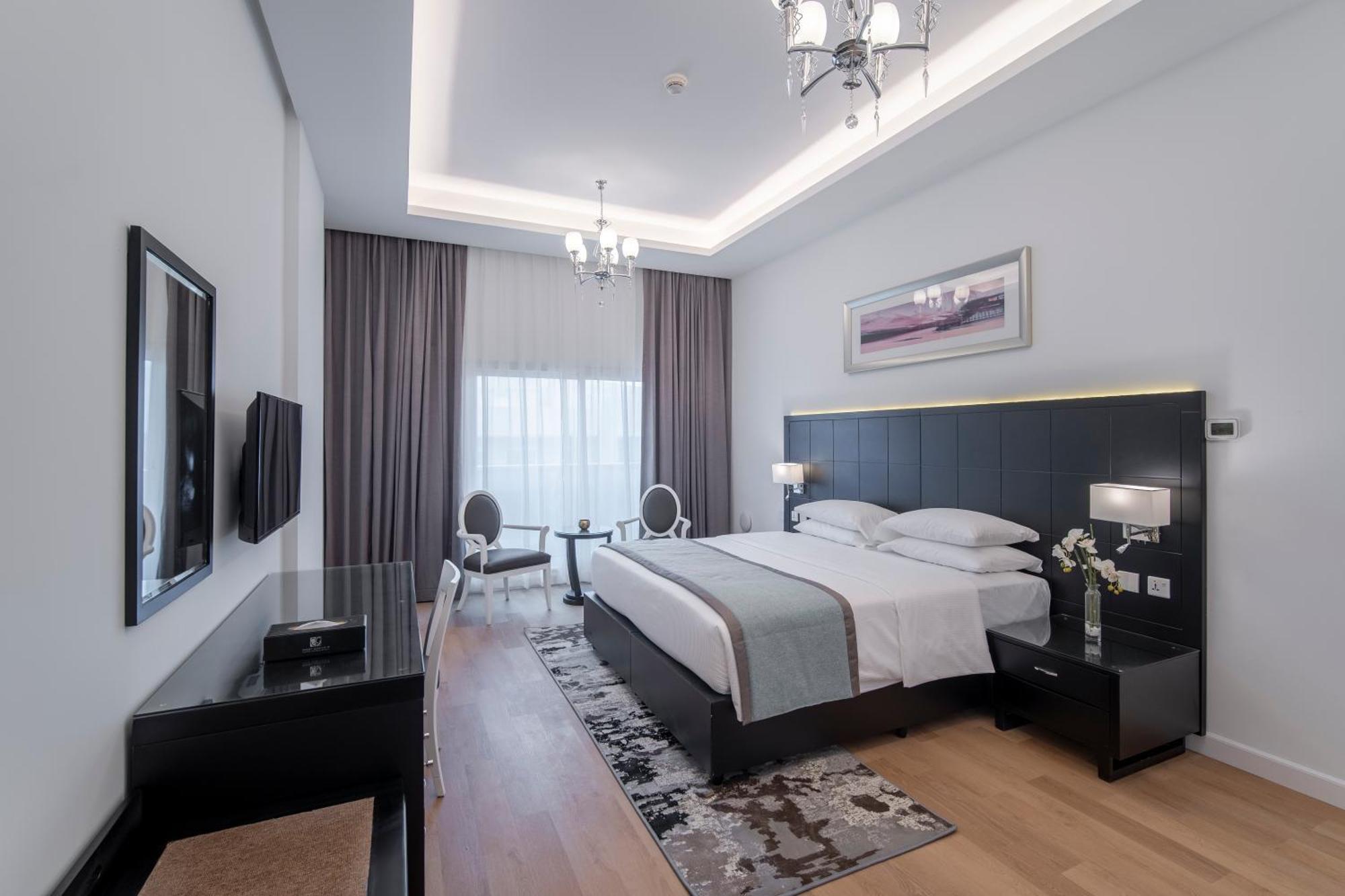 Aparthotel Rose Garden - Al Barsha, Near Metro Station