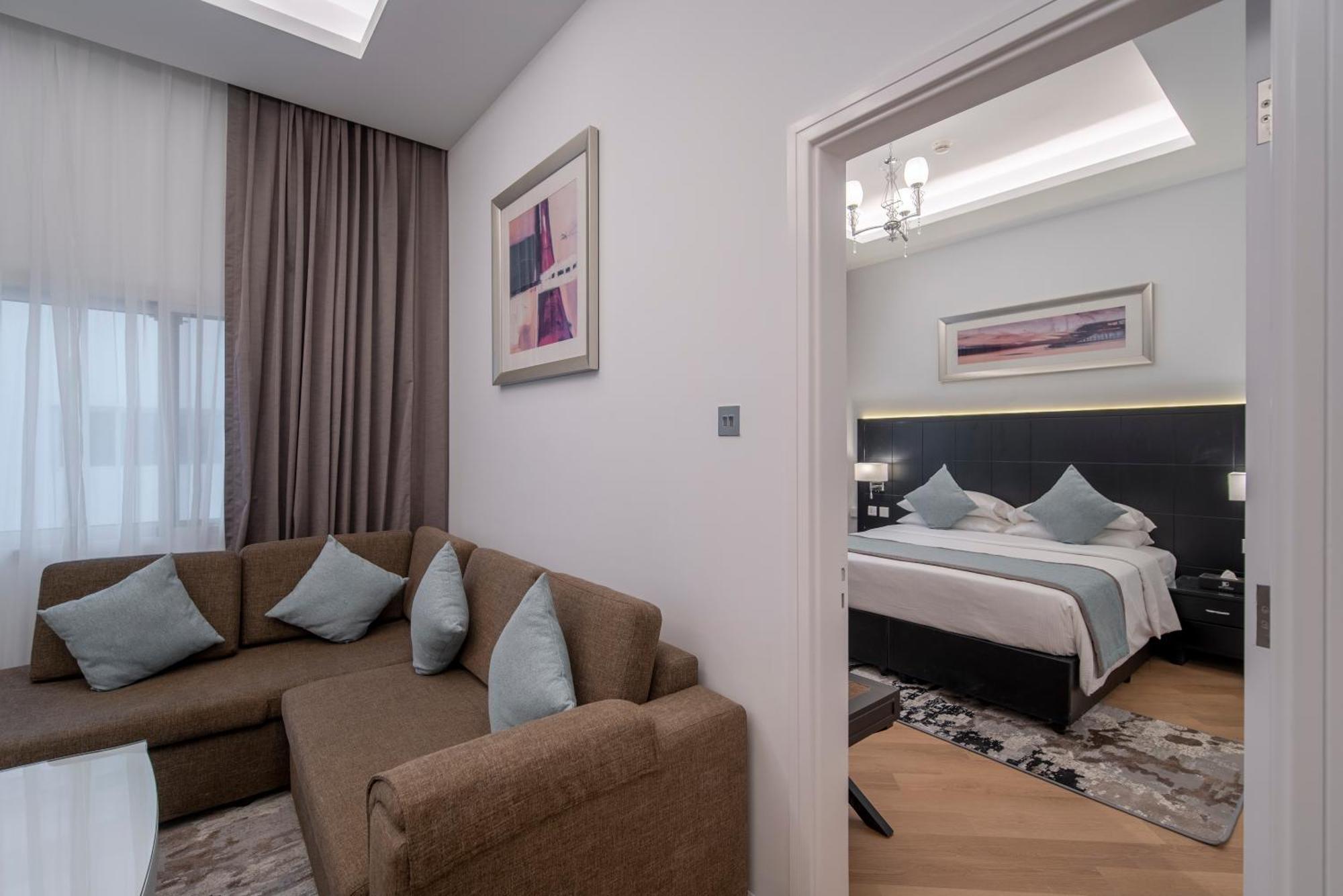 Aparthotel Rose Garden - Al Barsha, Near Metro Station 3*