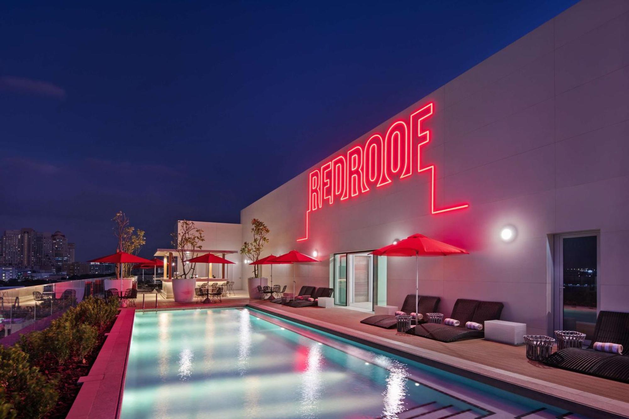 Radisson Red Silicon Oasis Hotel 4*