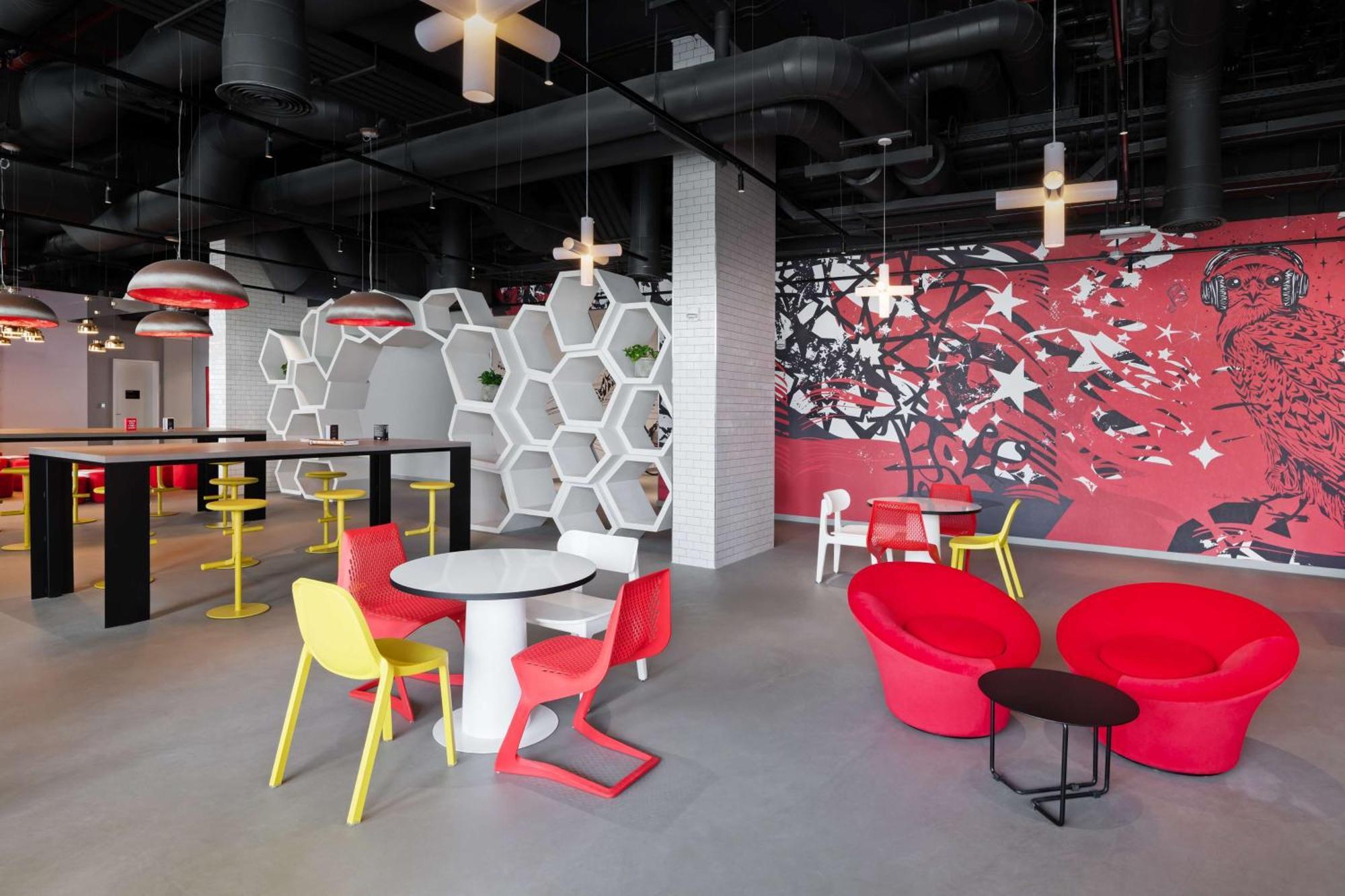 Radisson Red Silicon Oasis Dubai