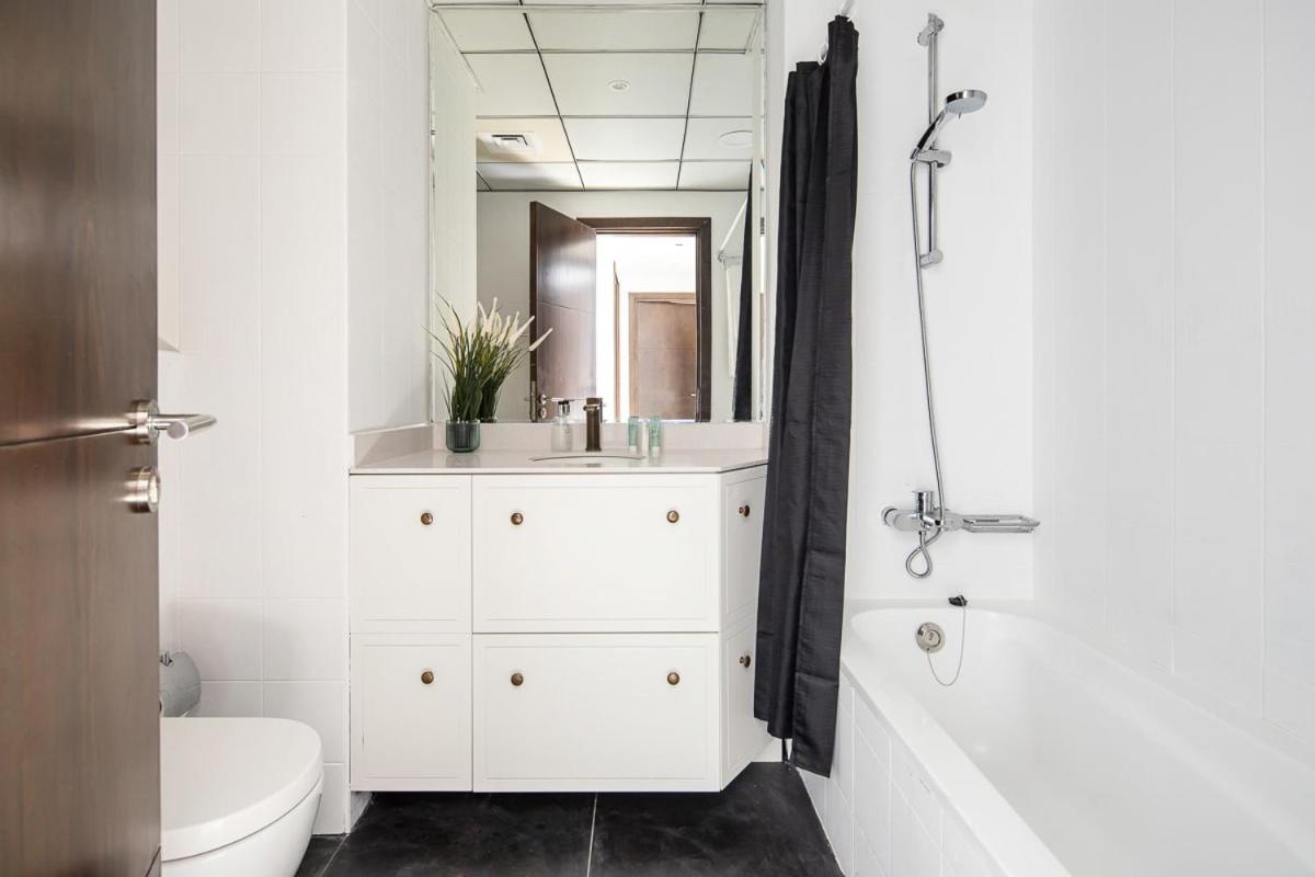 Apartamento Frank Porter - Bay West 2 Dubai