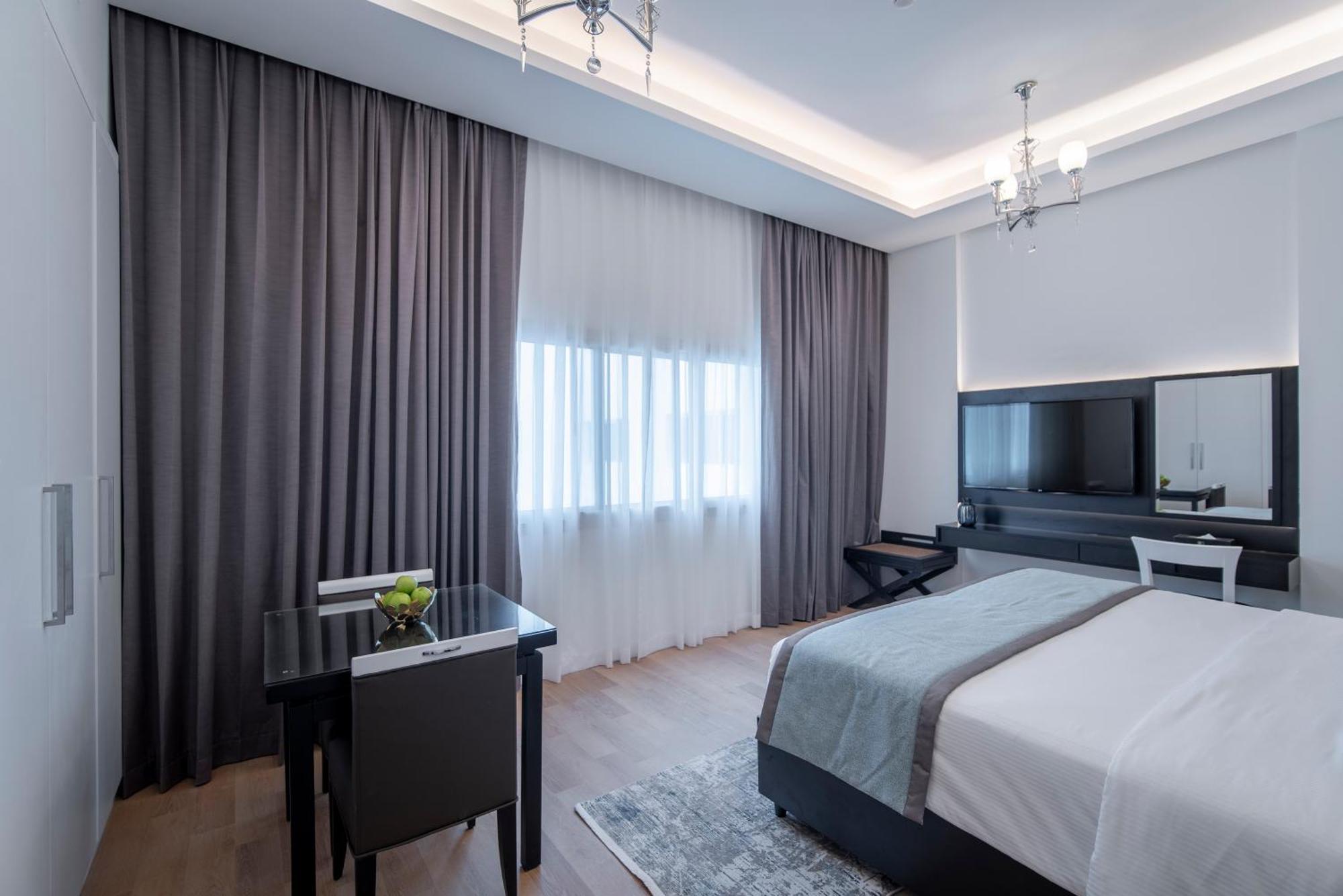 Rose Garden - Al Barsha, Near Metro Station Aparthotel Dubai