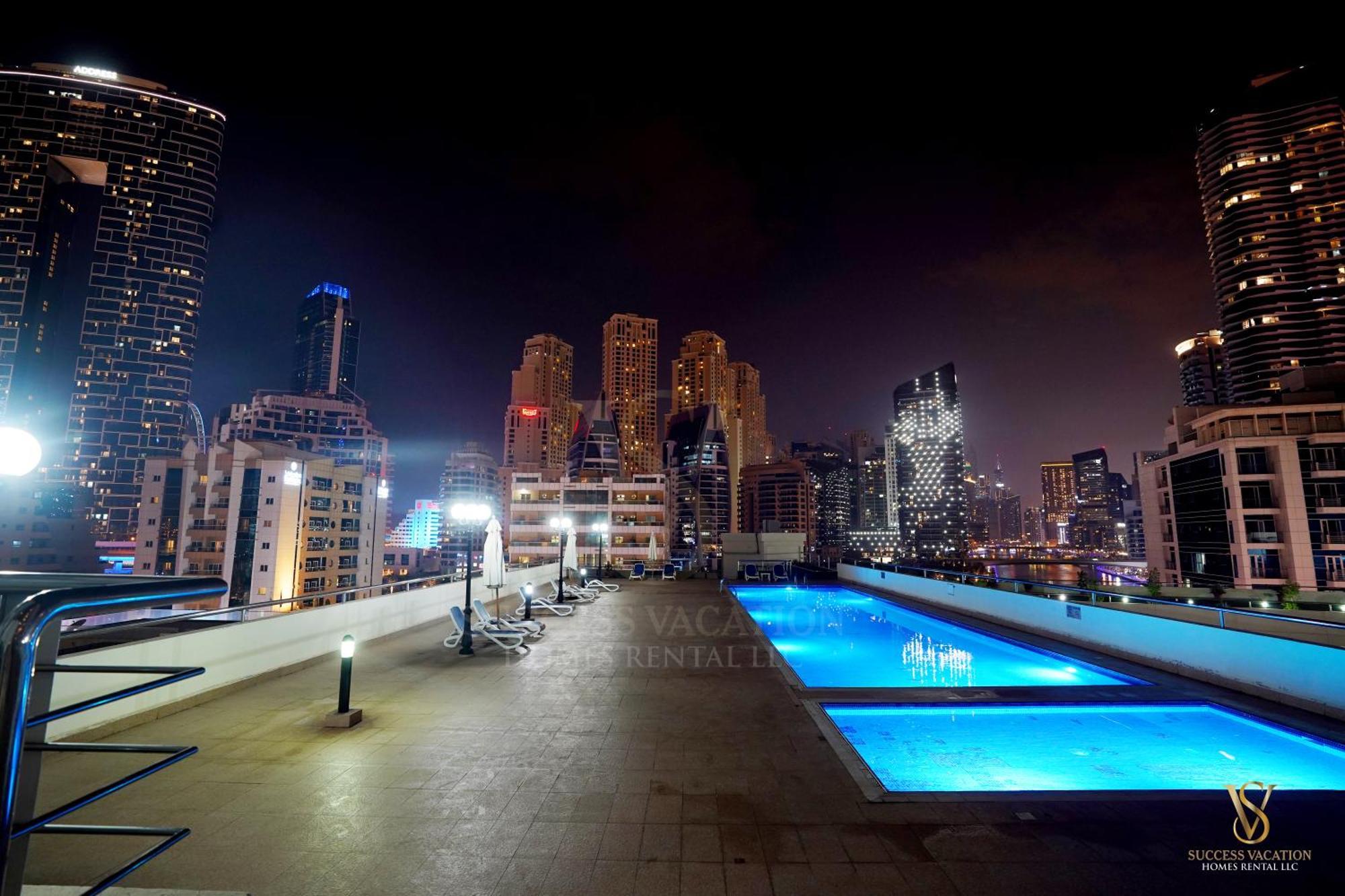 Daire Success Luxury - 5 Min Away Marina Corniche - Free Housekeeping Provided Everyday-24-7 Staff Available For Services *