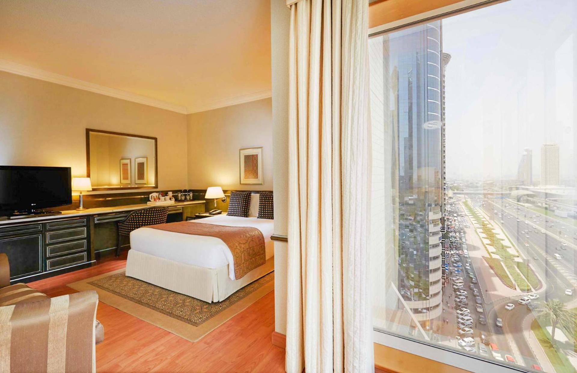 Hotel Millennium Plaza Downtown, 5*