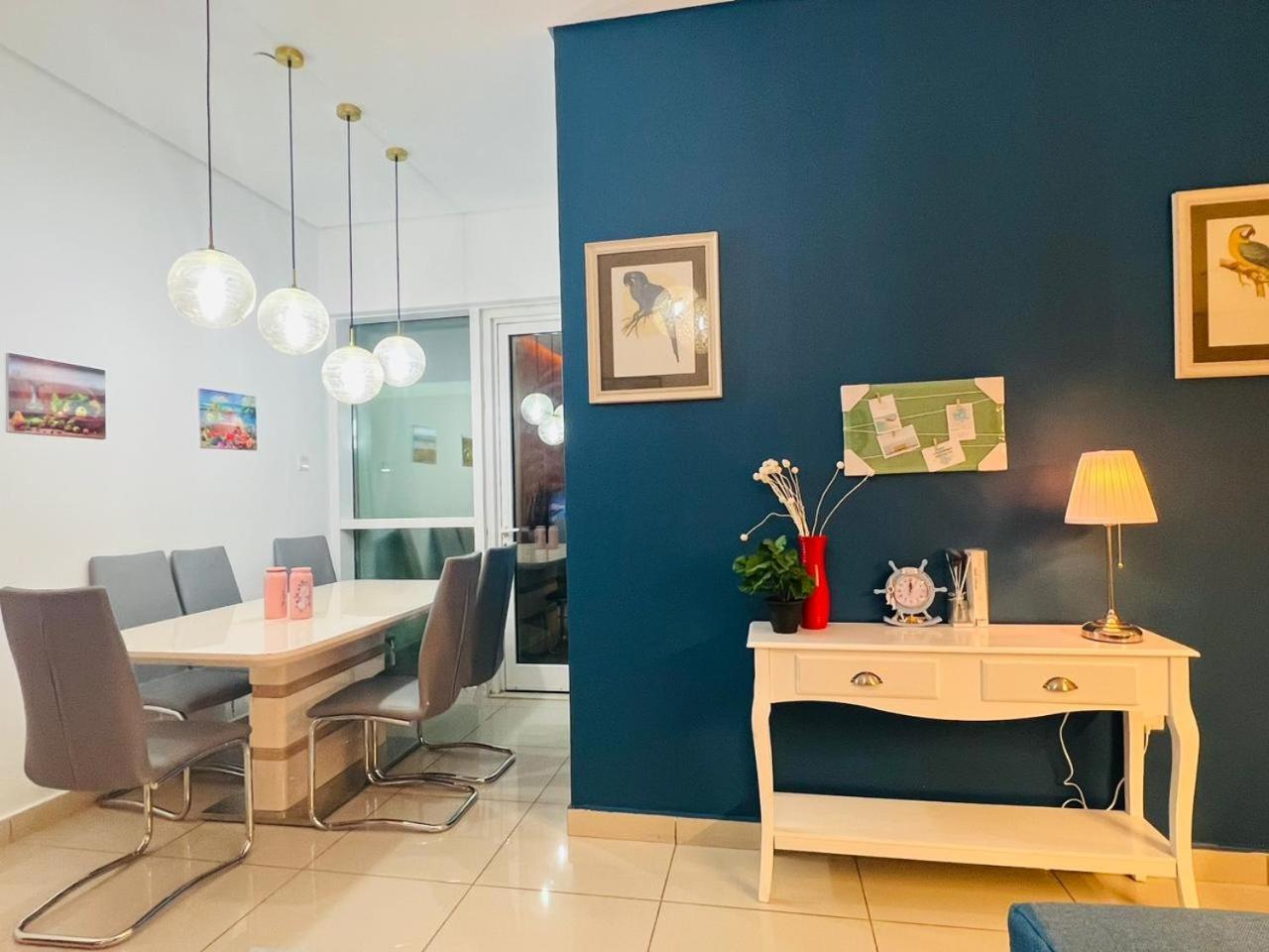 High Floor With Skyline & Burj Khalifa View 3 Bedroom Unit Marina