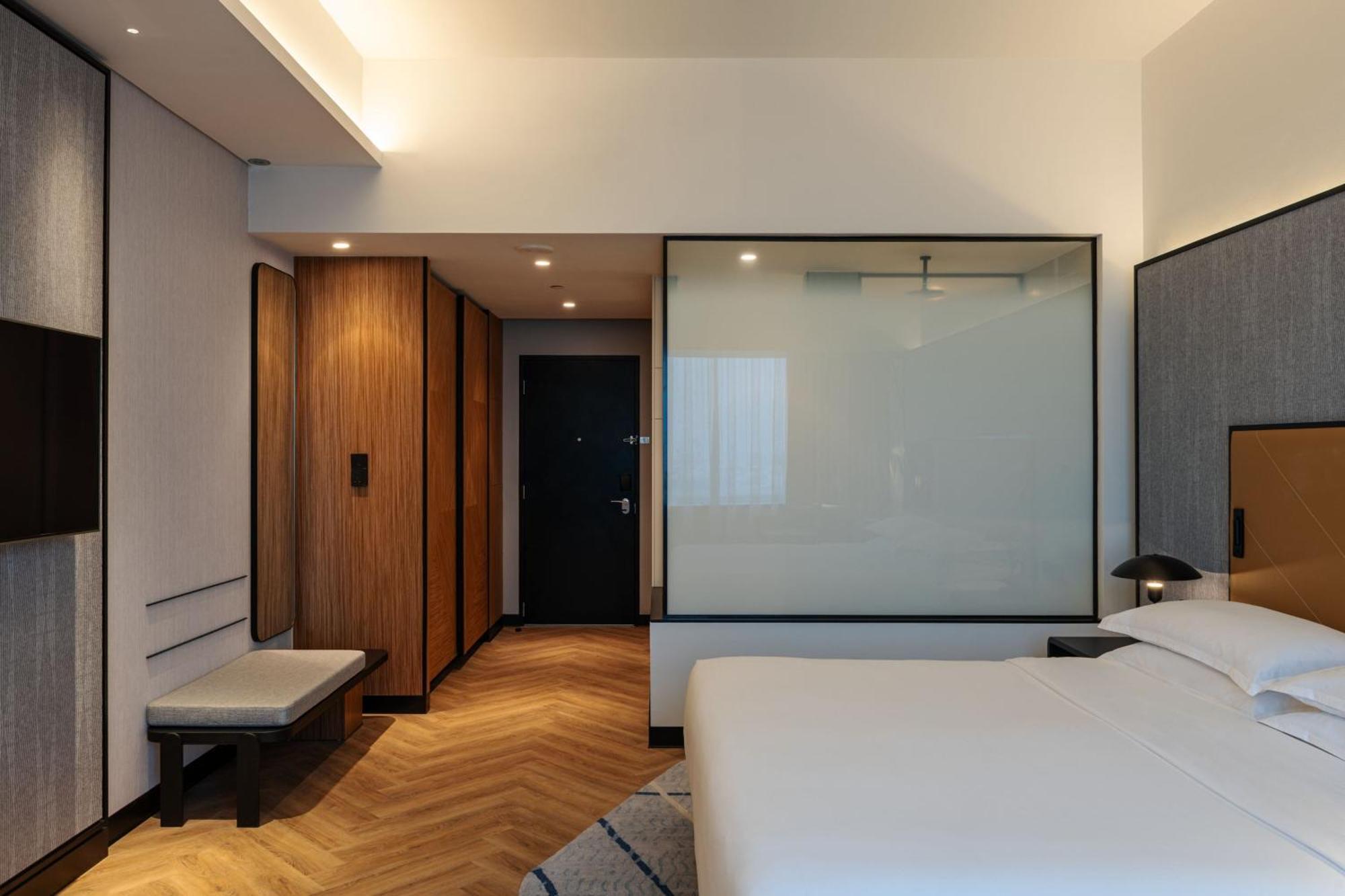 Sheraton Mall Of The Emirates Hotel, Hotel 5*