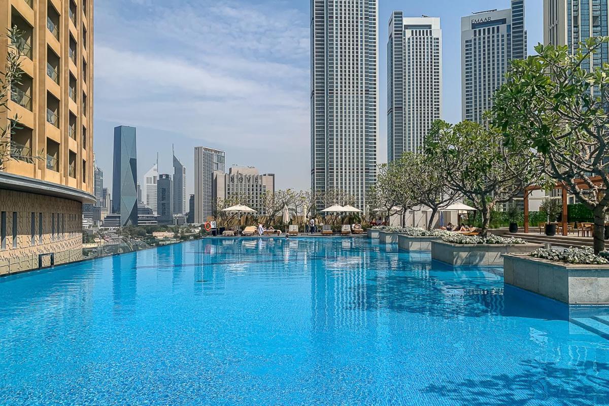 Frank Porter - Emaar Residences Fashion Avenue *