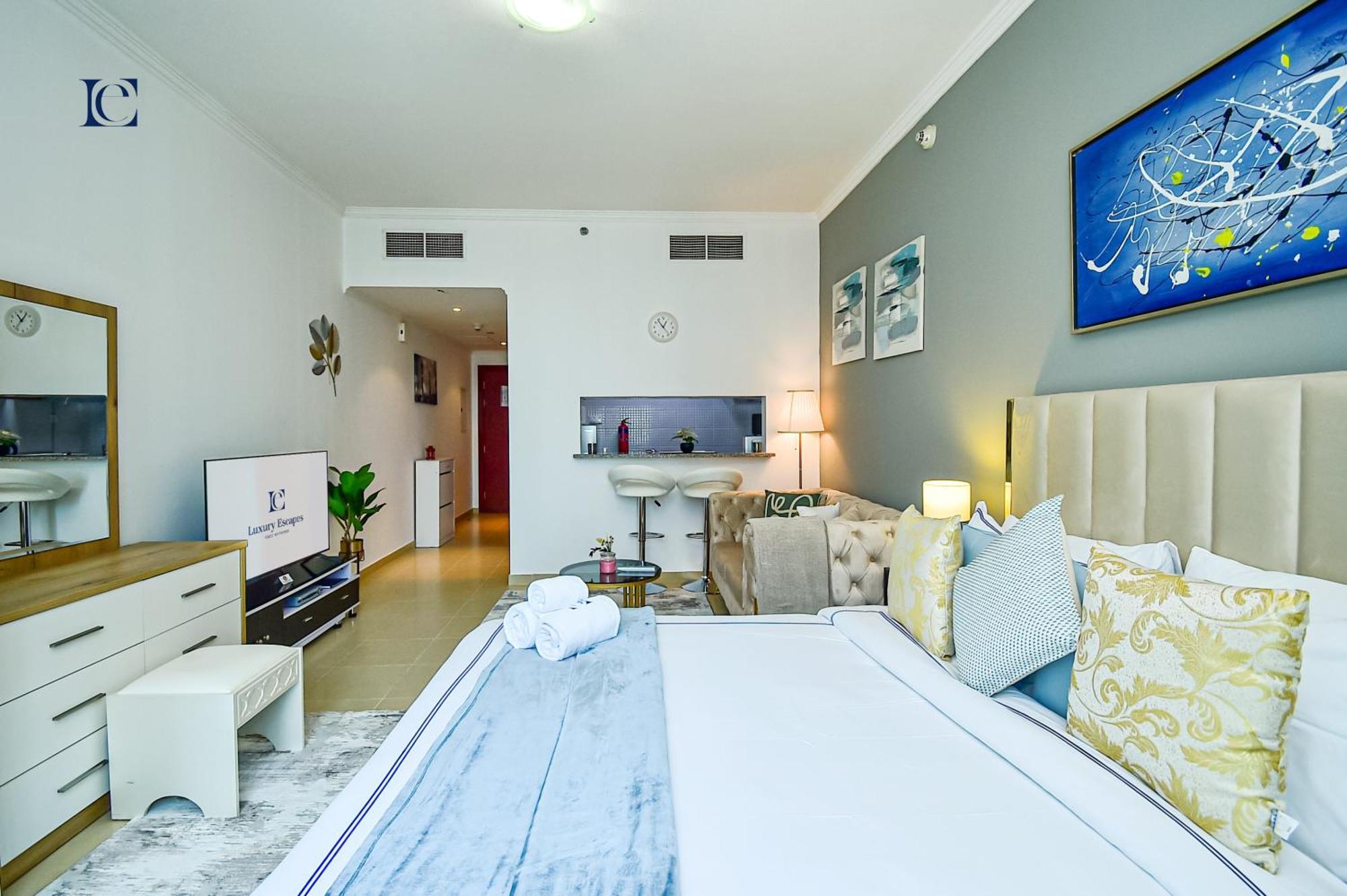 Luxury Escapes - New View In Jlt - Near Metro